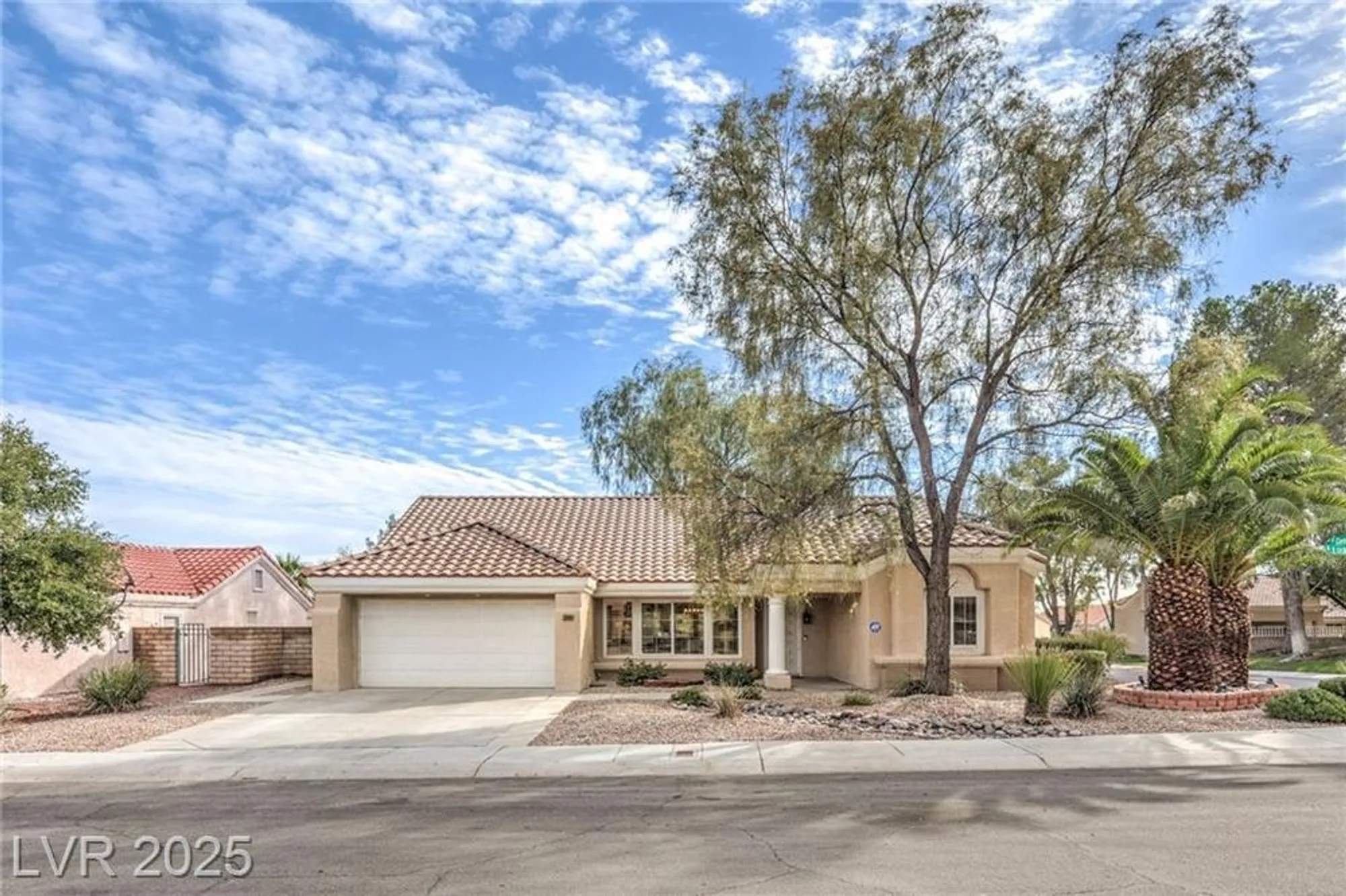 Property Slideshow image 1 of 53 | 3000 linkview dr, Las Vegas, NV, 89134