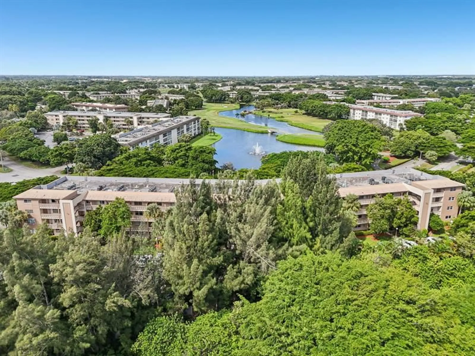 Property Slideshow image 39 of 44 | 1601 abaco dr m1, Coconut Creek, FL, 33066