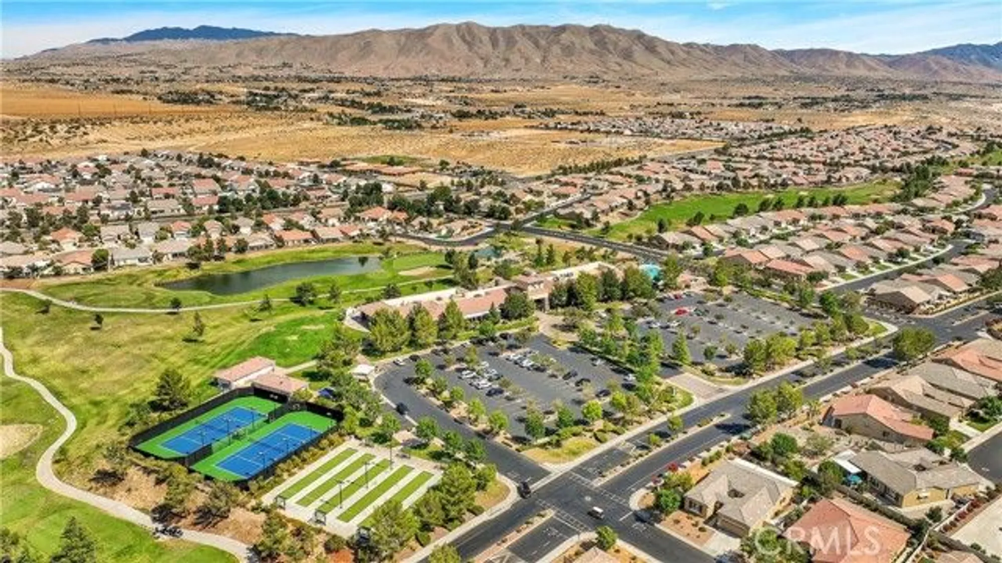 Property Slideshow image 46 of 46 | 18935 lariat st, Apple Valley, CA, 92308