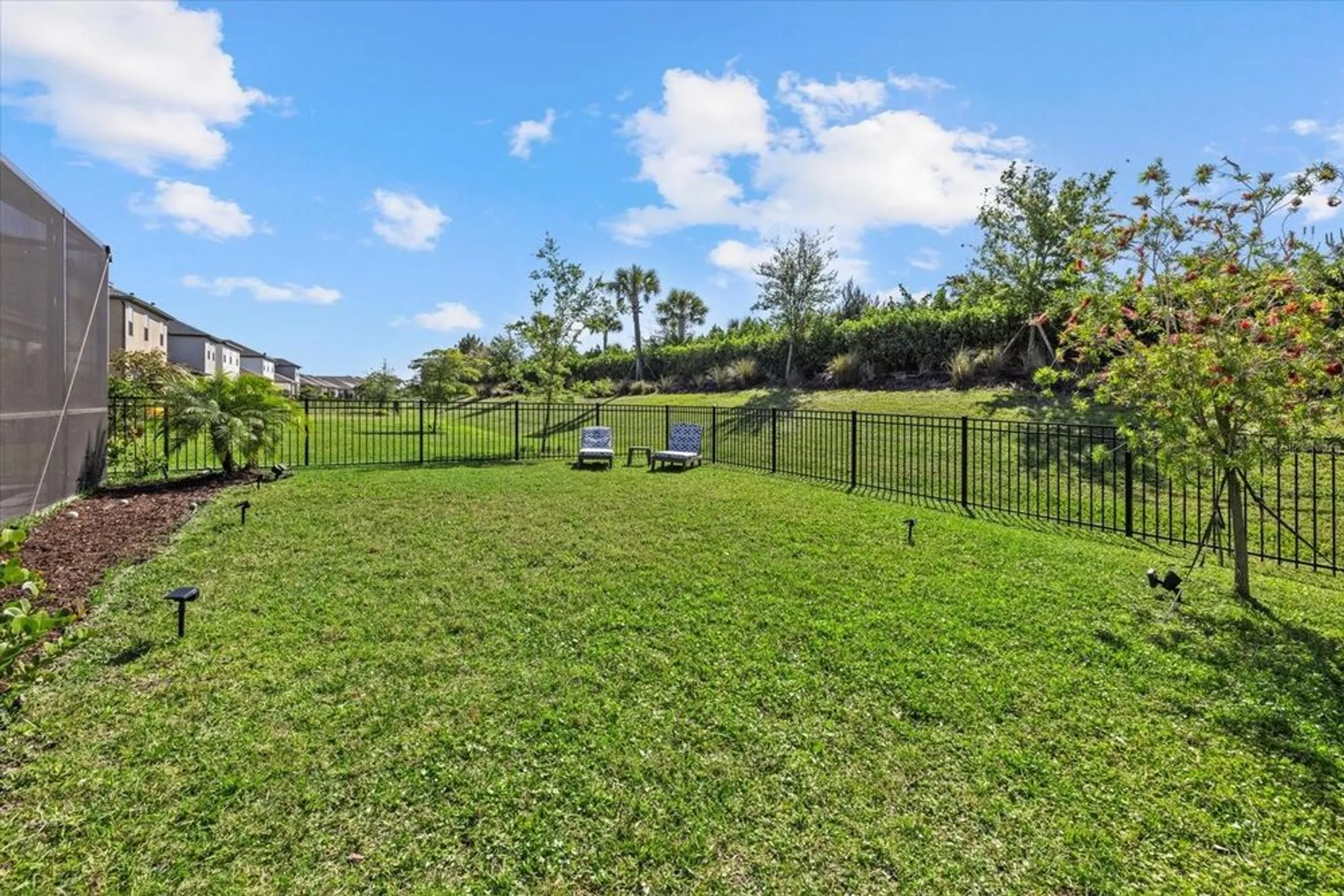 Property Slideshow image 8 of 46 | 16226 paynes mill dr, Lakewood Ranch, FL, 34211