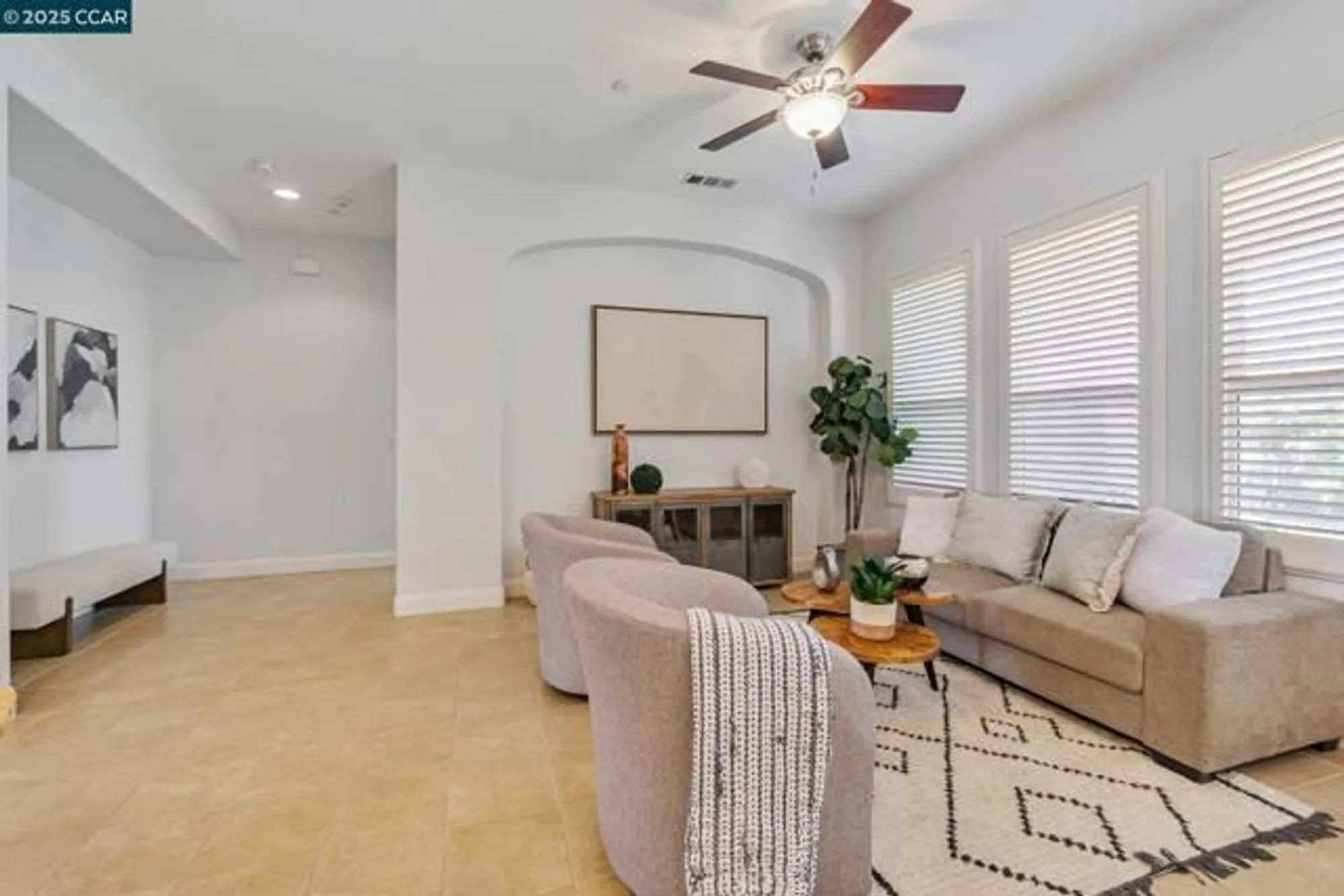 Property Slideshow image 9 of 50 | 1631 chianti ln, Brentwood, CA, 94513