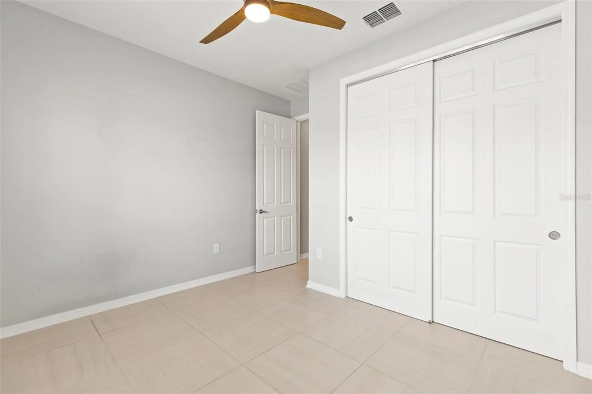 Property Slideshow image 9 of 46 | 9262 sw 102nd avenue rd, Ocala, FL, 34481