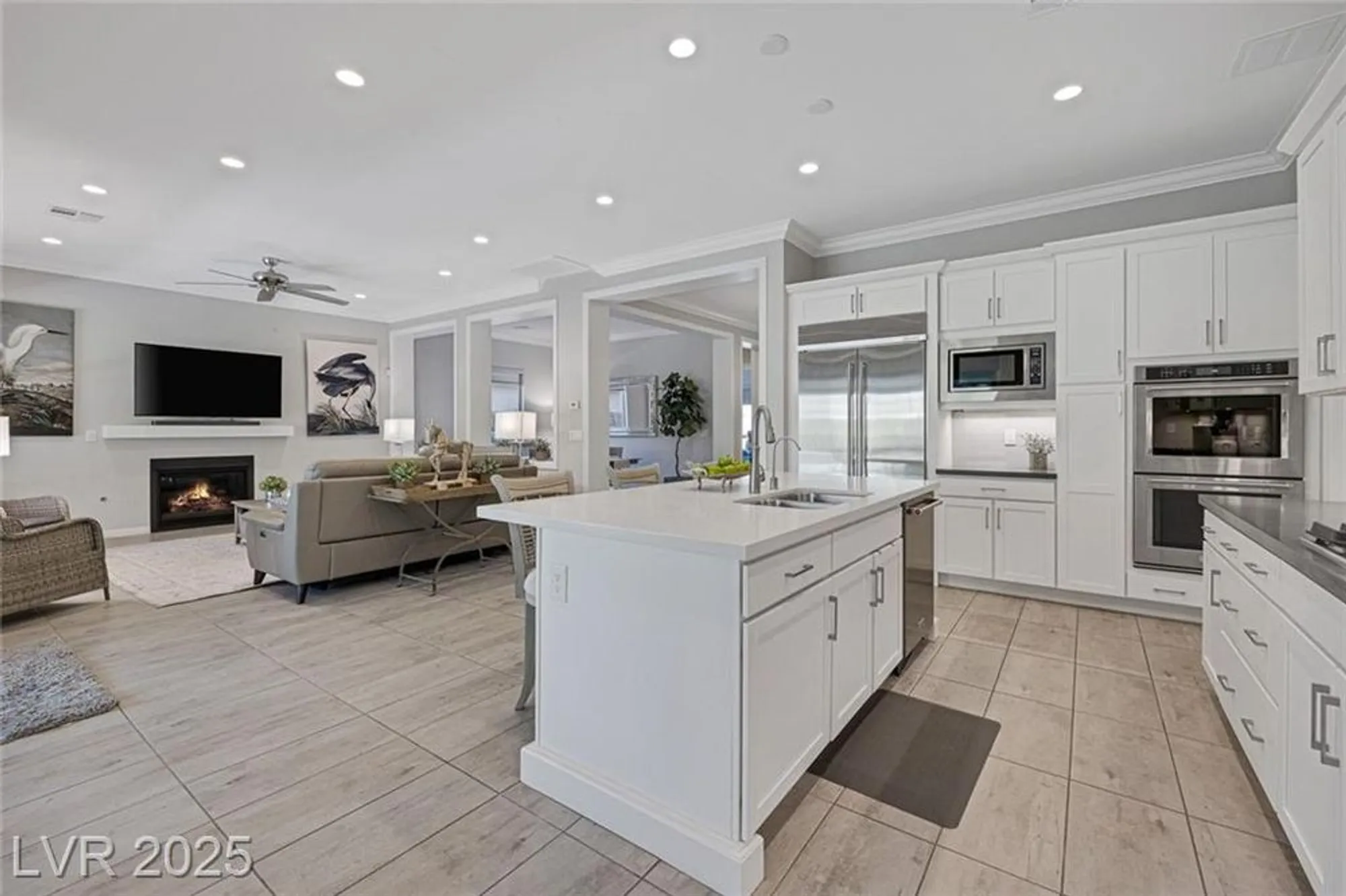 Property Slideshow image 9 of 36 | 9888 gemstone sunset ave, Las Vegas, NV, 89148