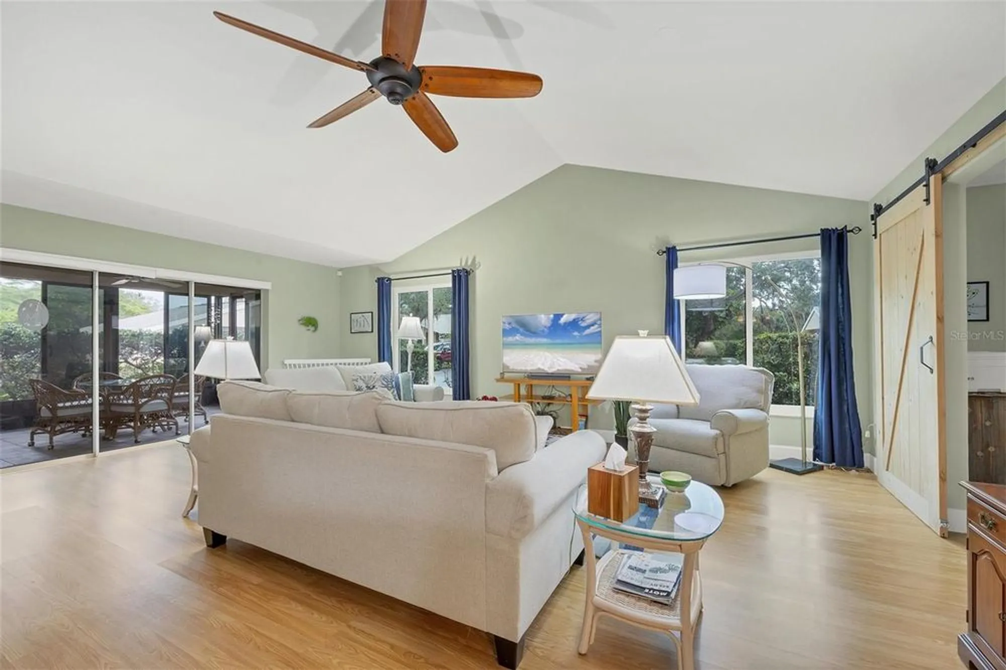 Property Slideshow image 15 of 51 | 3443 tallywood cir 7061, Sarasota, FL, 34237