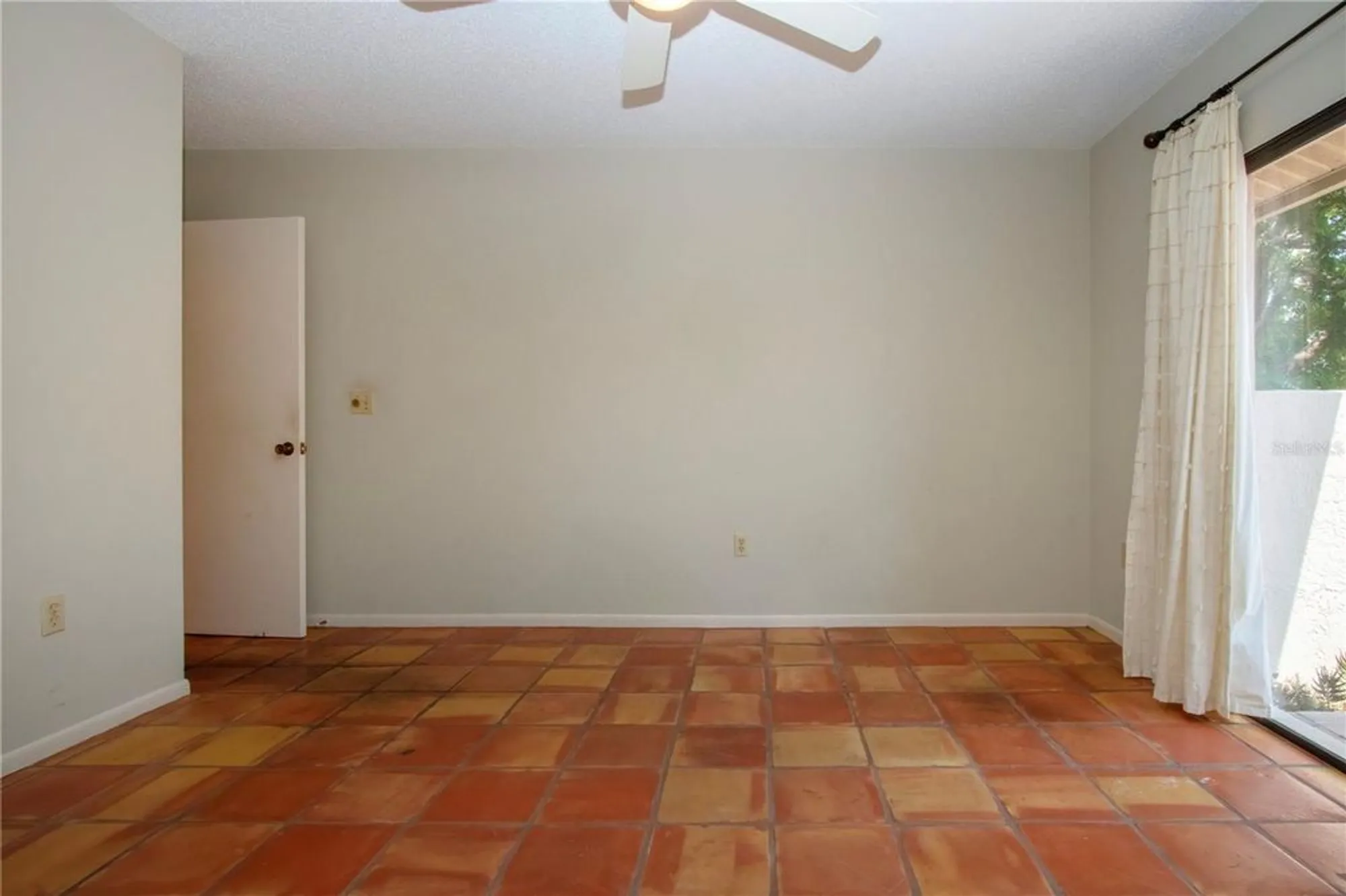 Property Slideshow image 44 of 48 | 4812 kestral park cir 20, Sarasota, FL, 34231