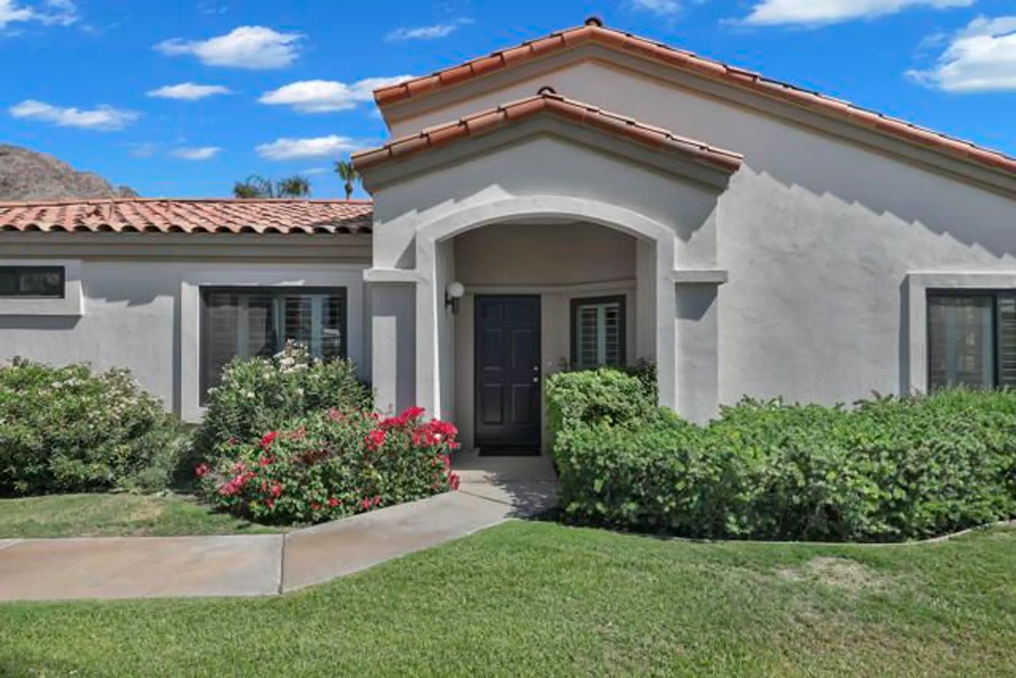 Property Slideshow image 4 of 32 | 55730 riviera, La Quinta, CA, 92253
