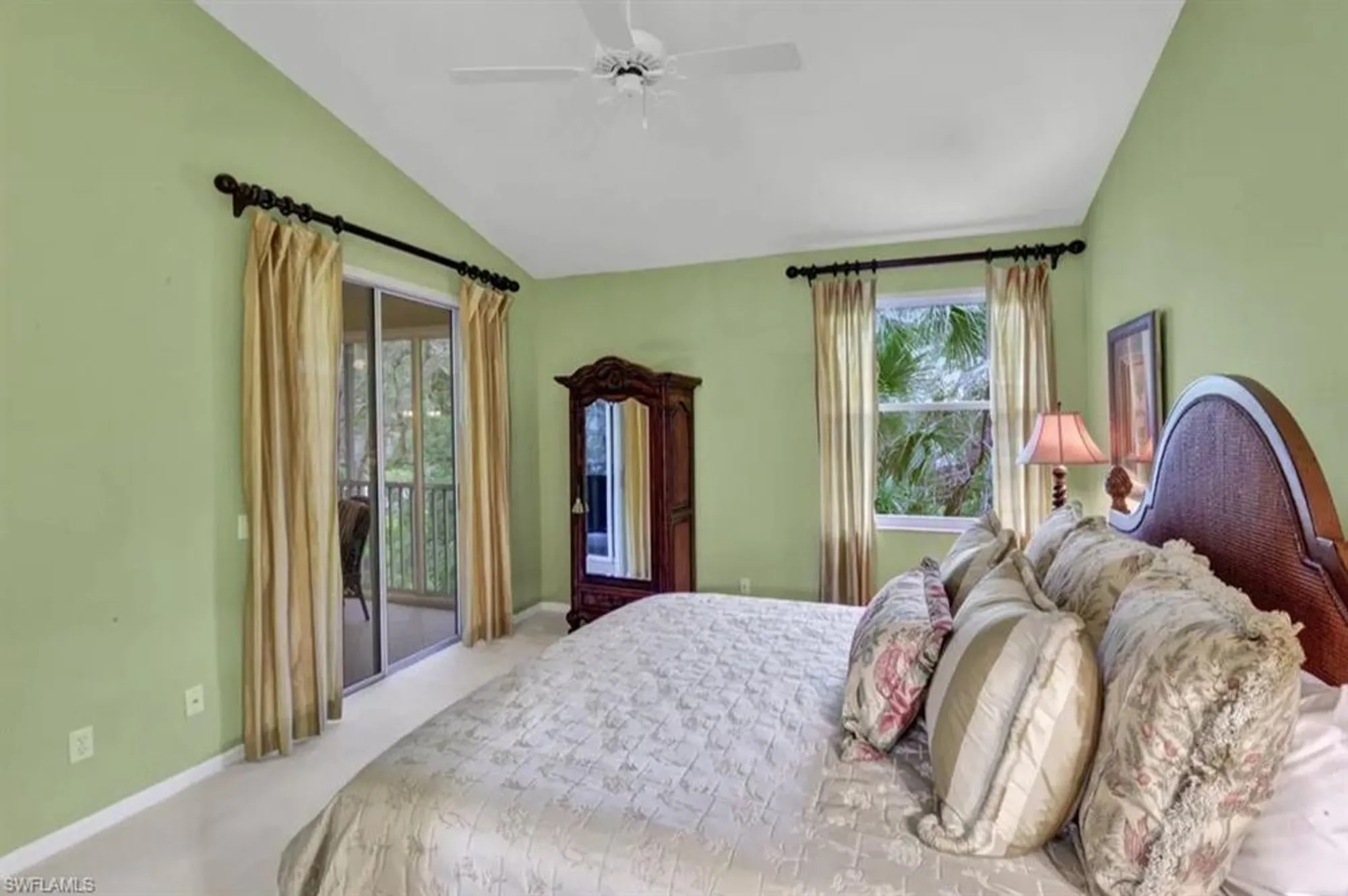 Property Slideshow image 17 of 36 | 3281 crossings ct 201, Bonita Springs, FL, 34134