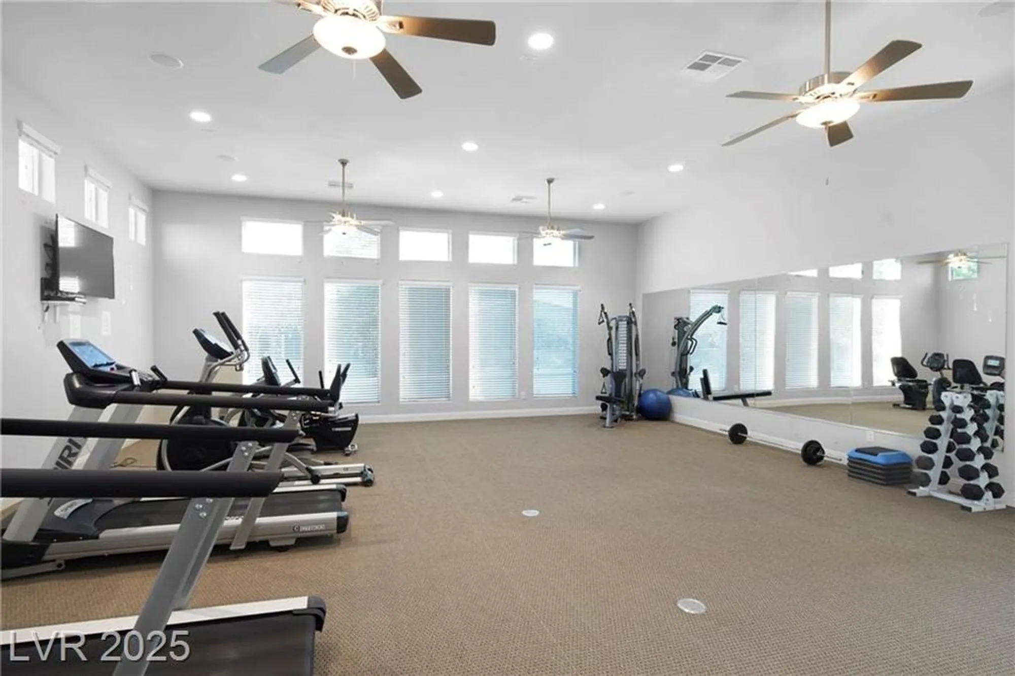 Property Slideshow image 64 of 68 | 1844 wolfcreek falls ct, Henderson, NV, 89044