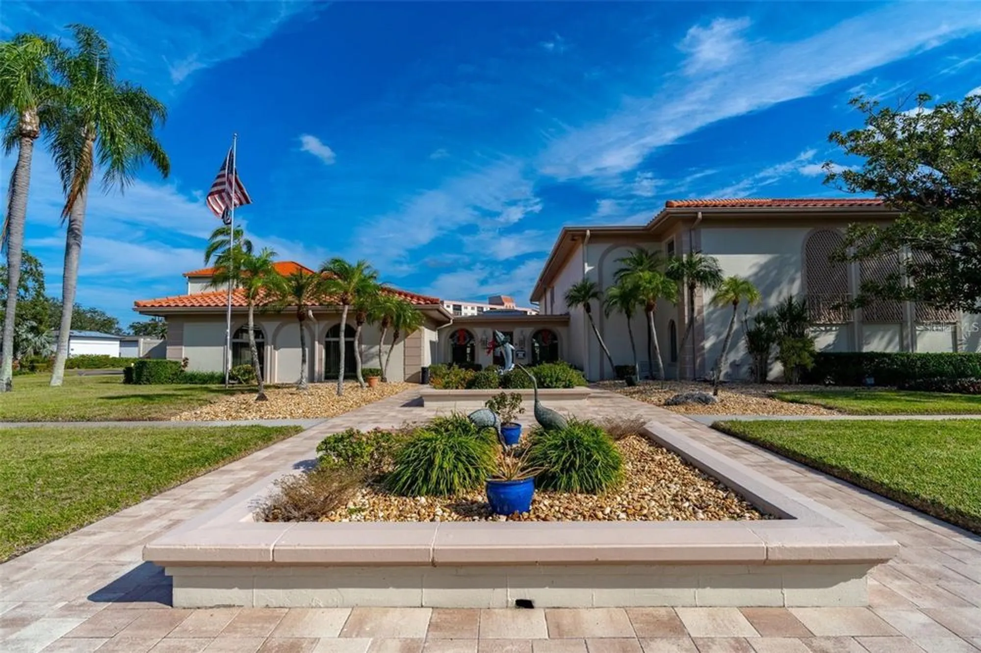 Property Slideshow image 24 of 40 | 19029 us highway 19 apt 25d, Clearwater, FL, 33764