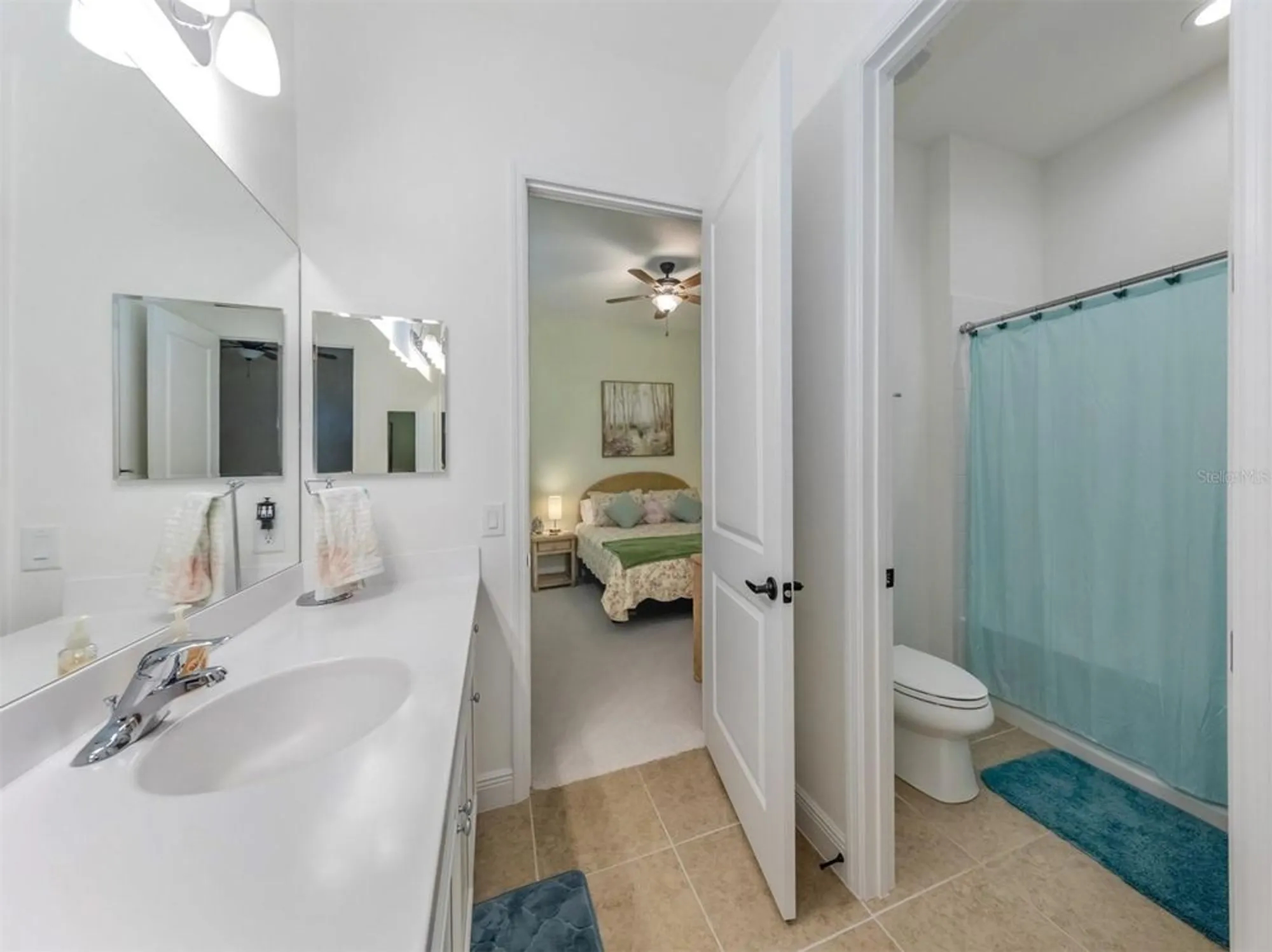Property Slideshow image 21 of 60 | 26825 weiskopf dr, Englewood, FL, 34223