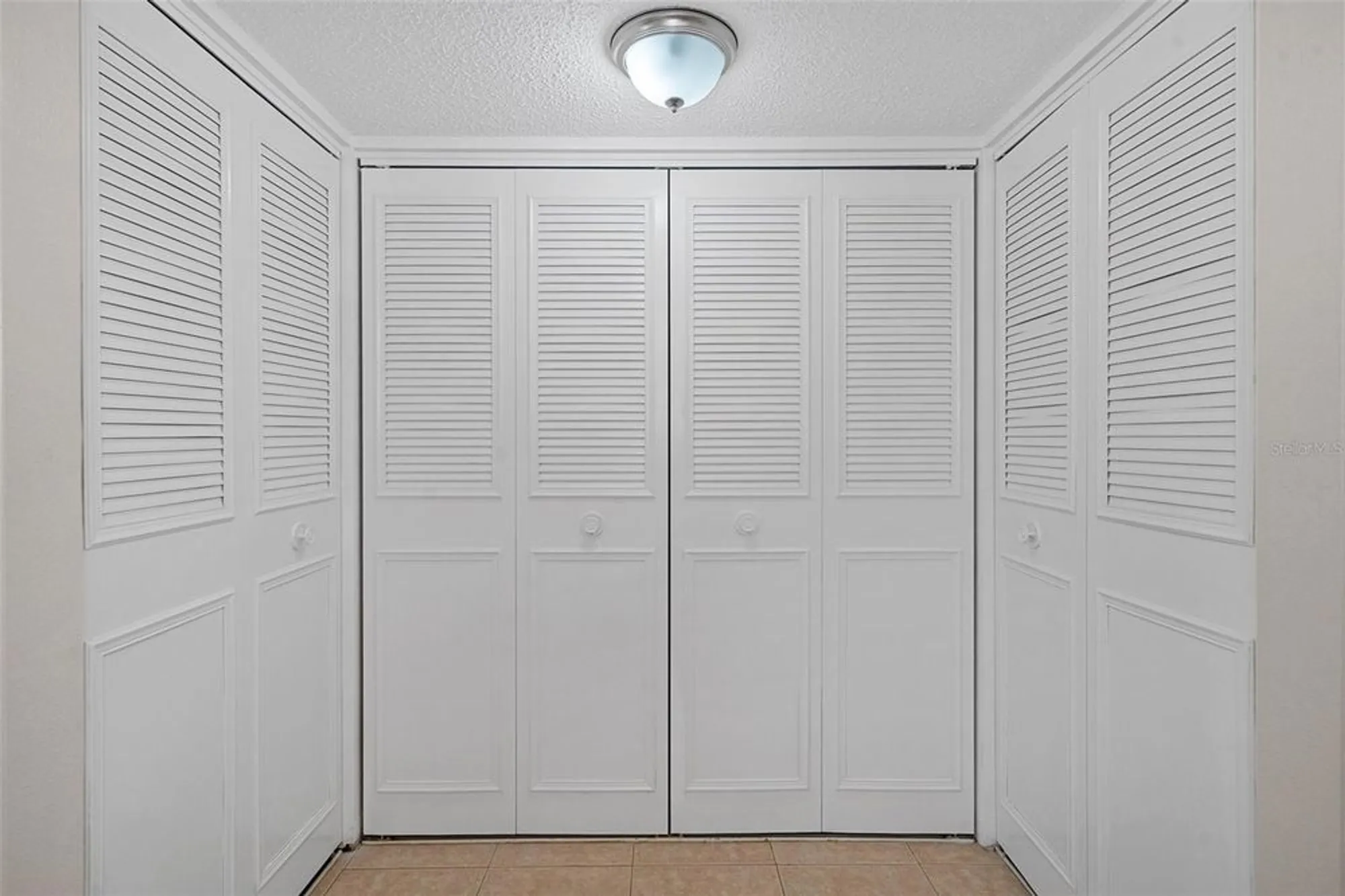 Property Slideshow image 31 of 49 | 5980 shore blvd 312, Gulfport, FL, 33707