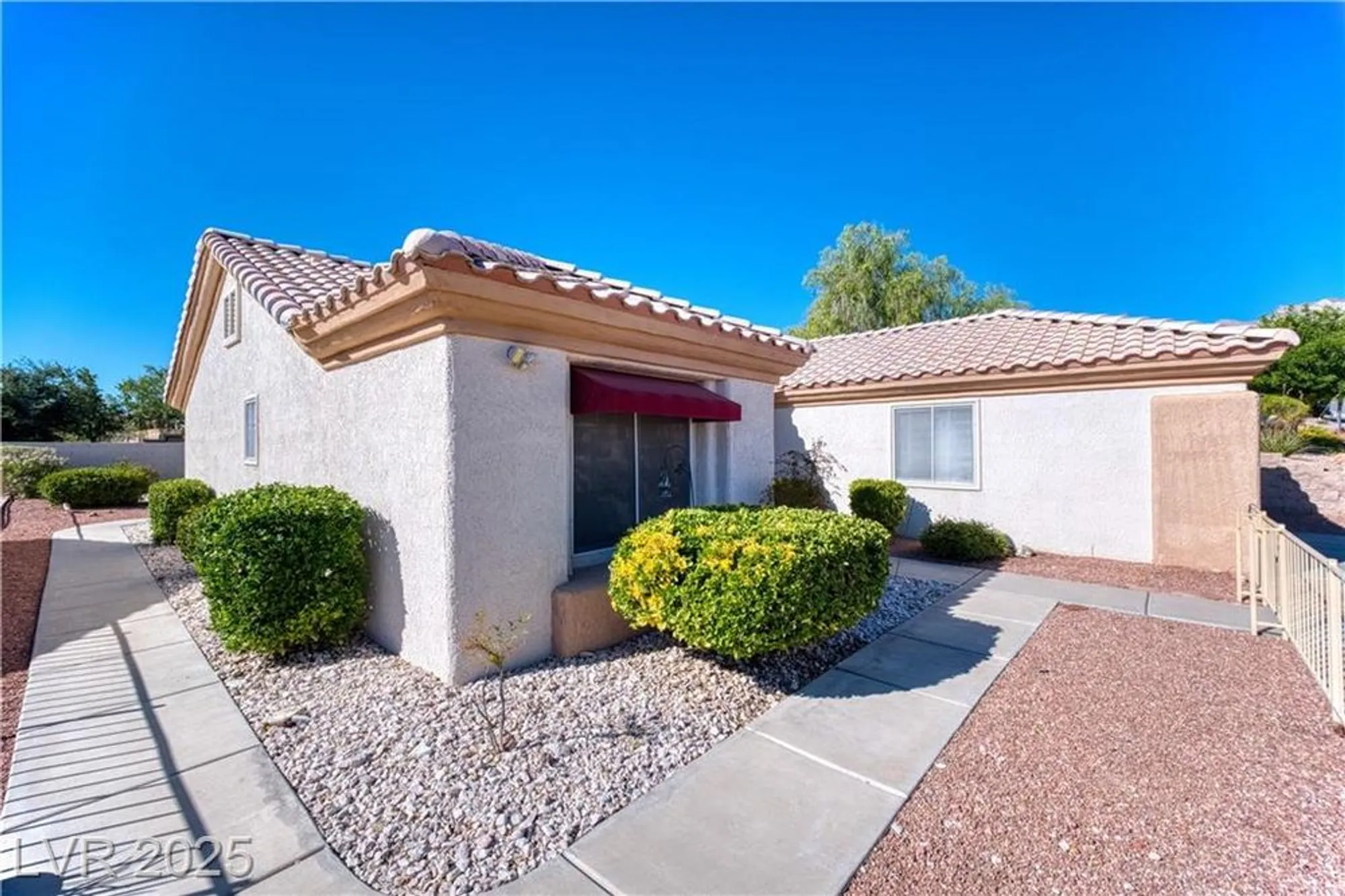 Property Slideshow image 35 of 43 | 11017 clear meadows dr, Las Vegas, NV, 89134