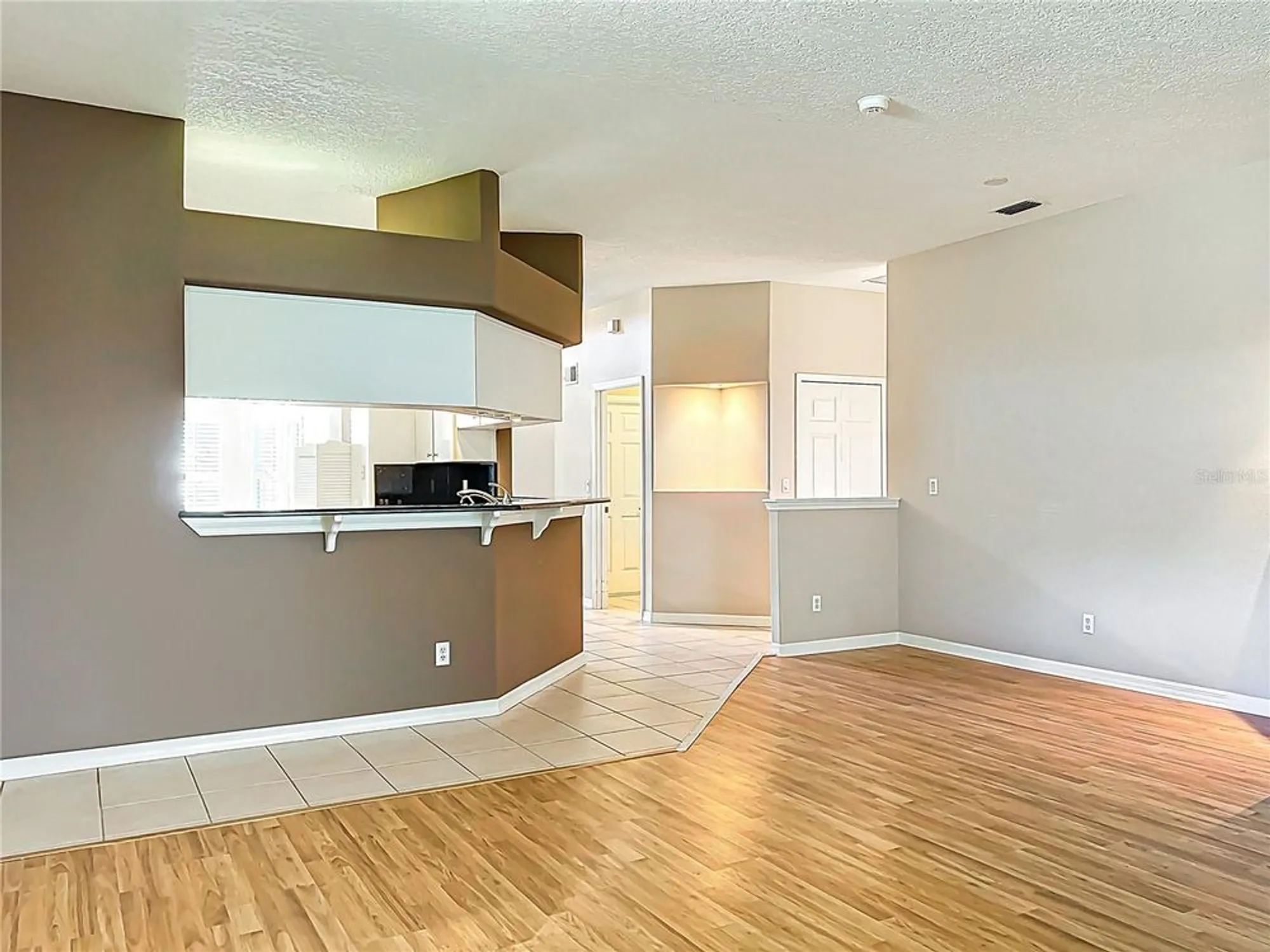 Property Slideshow image 16 of 53 | 21636 king henry ave, Leesburg, FL, 34748