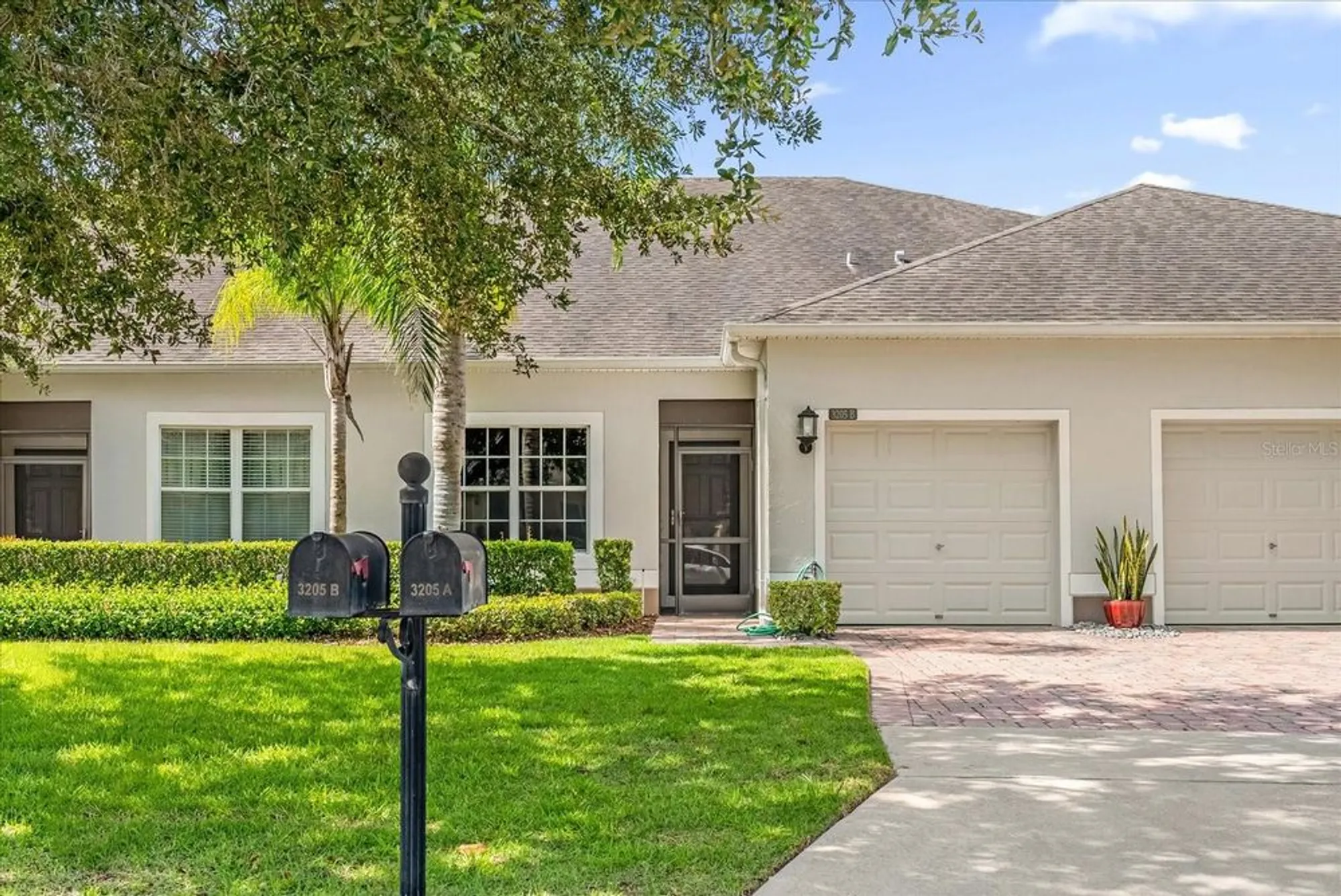 Property Slideshow image 2 of 38 | 3205 sonesta ct b, Clermont, FL, 34711
