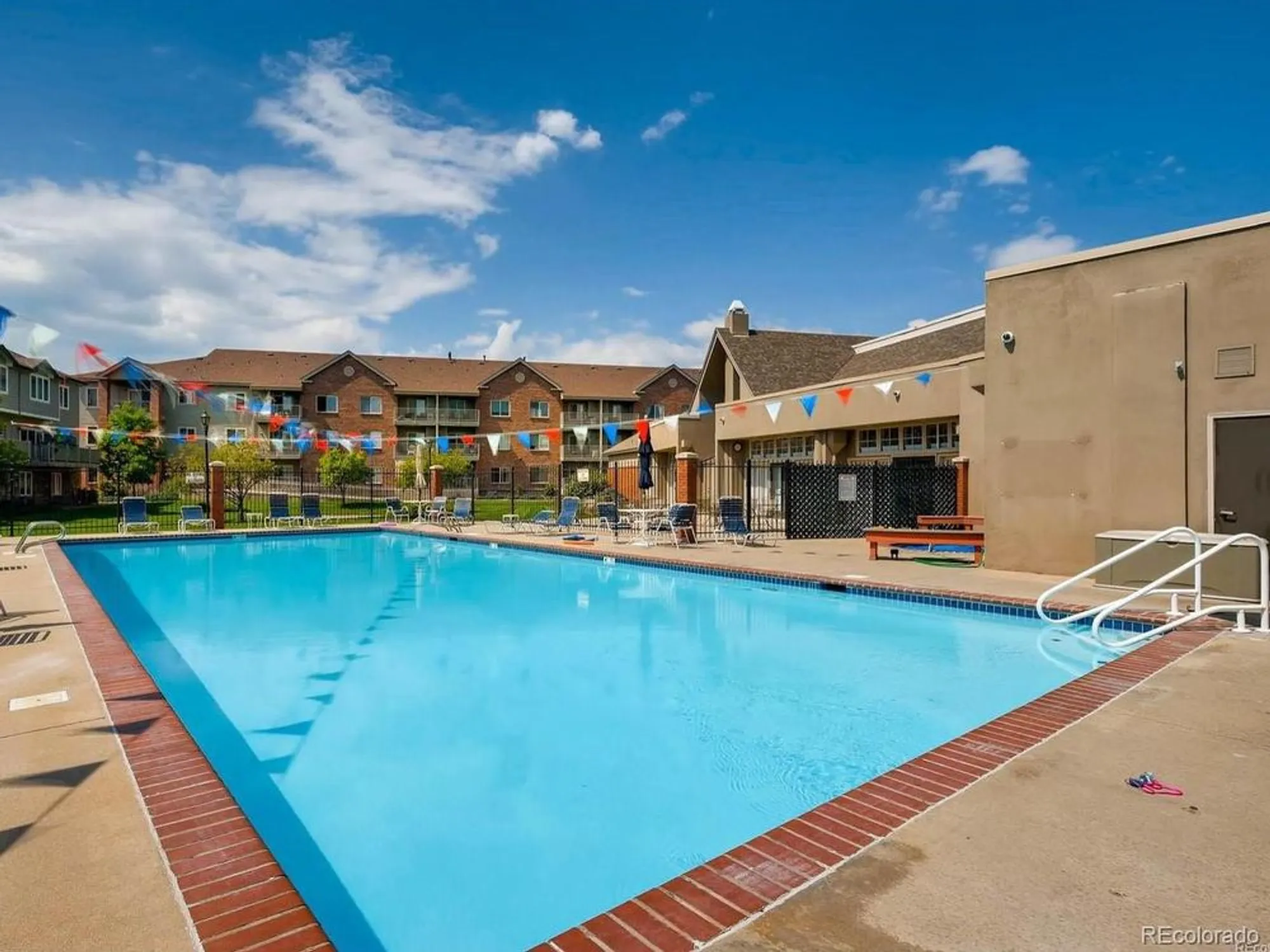 Property Slideshow image 33 of 34 | 2860 w riverwalk cir b, Littleton, CO, 80123