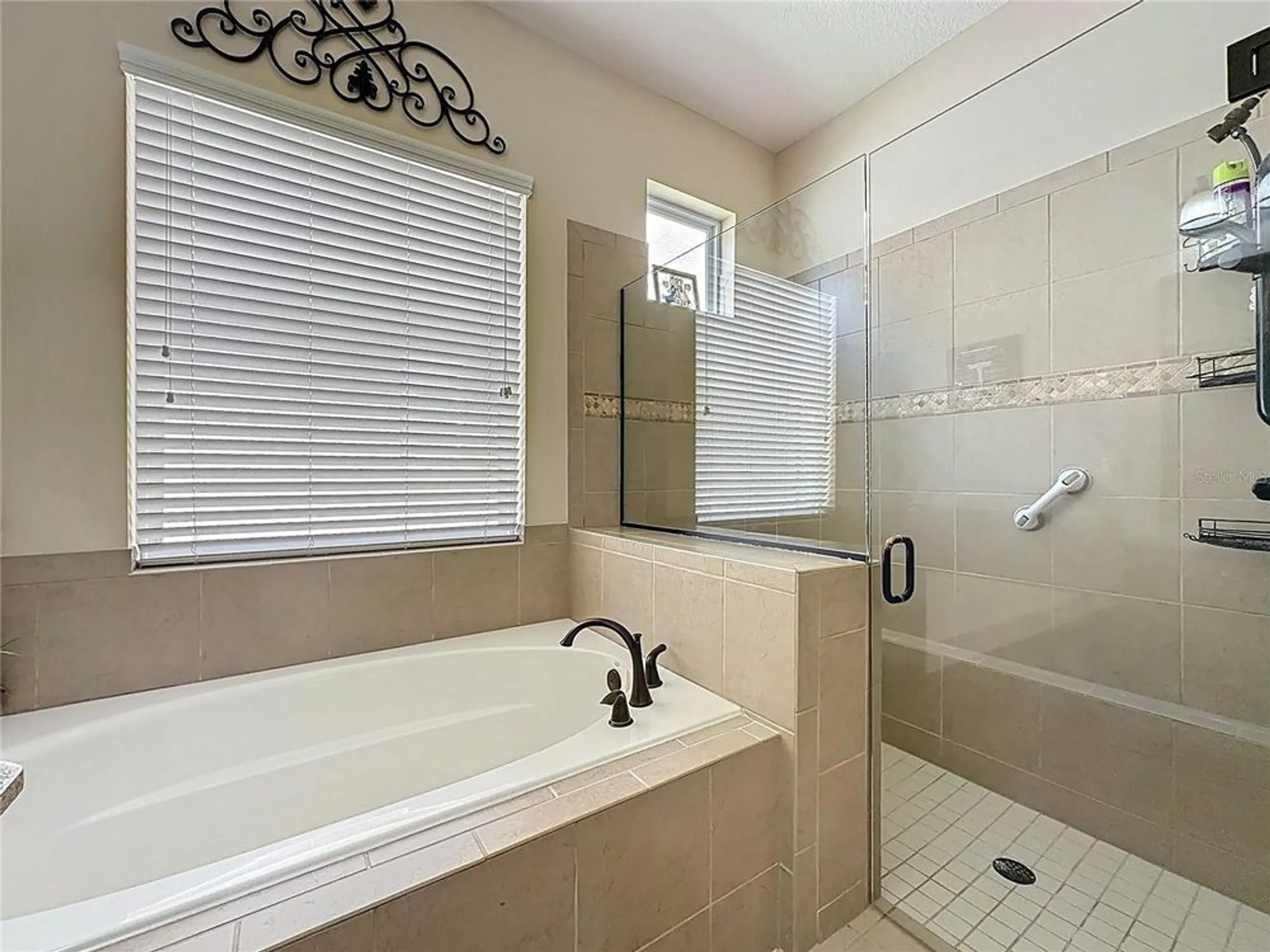 Property Slideshow image 22 of 54 | 228 bayou bend rd, Groveland, FL, 34736
