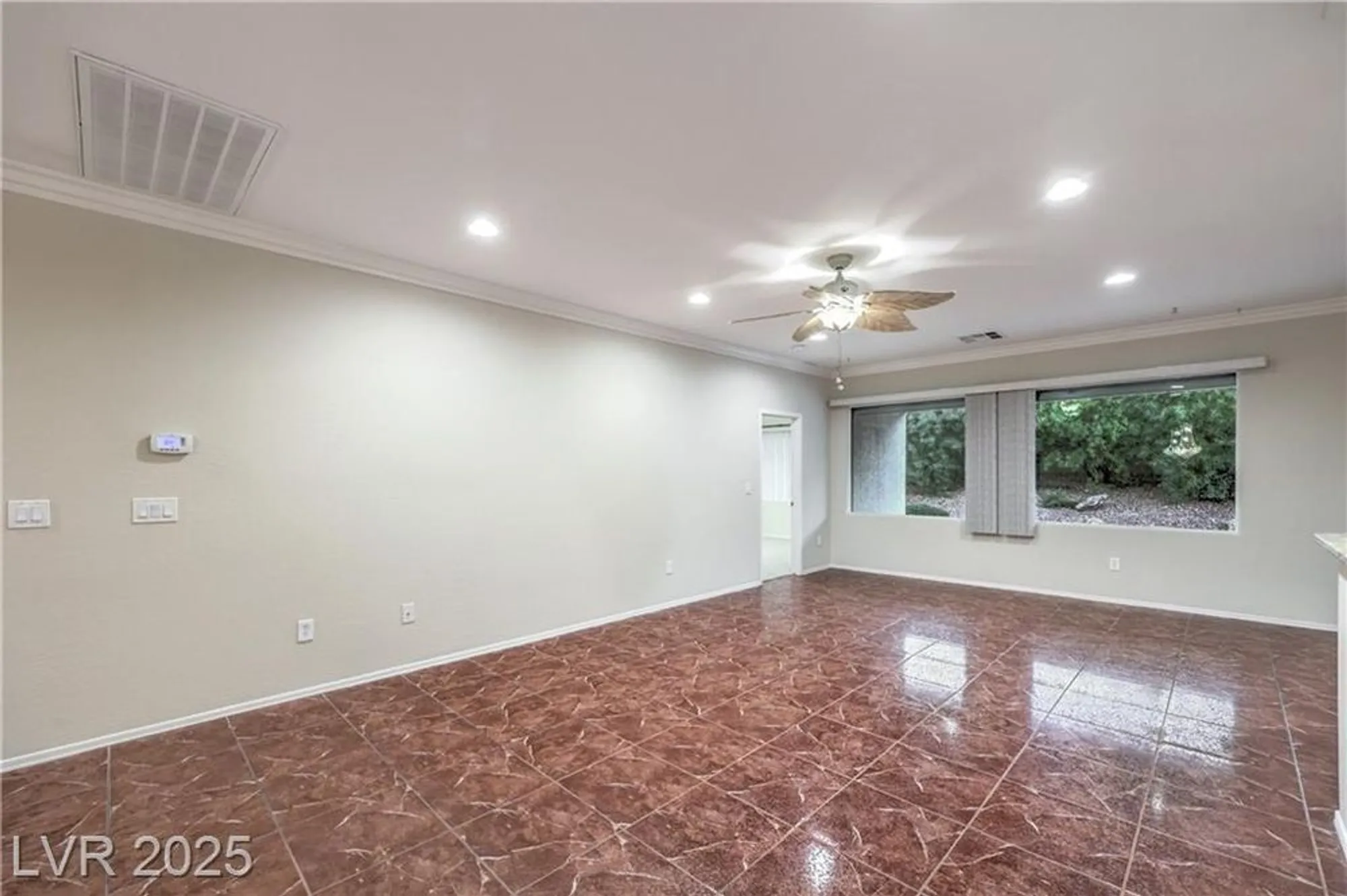 Property Slideshow image 6 of 52 | 2519 ashen light dr, Henderson, NV, 89044