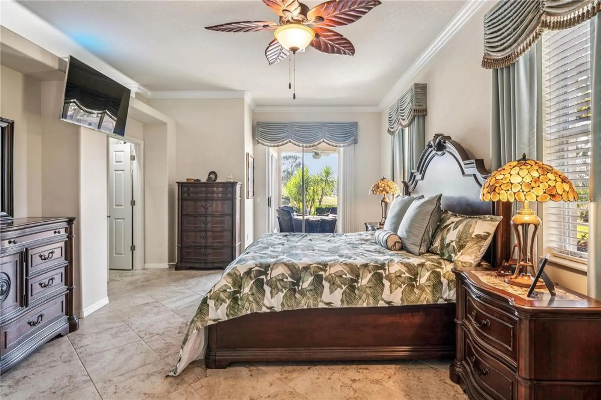 Property Slideshow image 34 of 100 | 9298 grand cypress dr, Weeki Wachee, FL, 34613