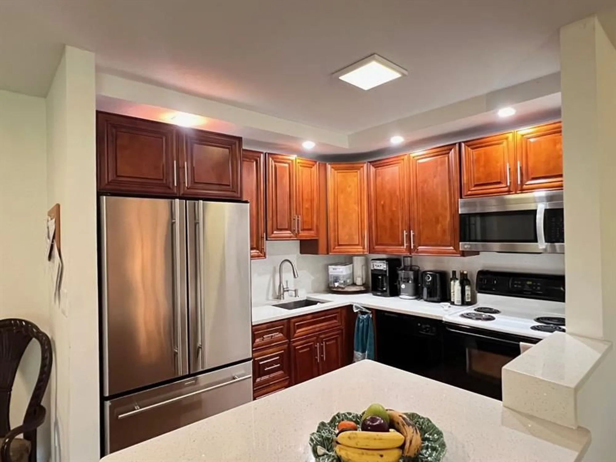 Property Slideshow image 12 of 17 | 9999 n belfort cir # 101, Tamarac, FL, 33321