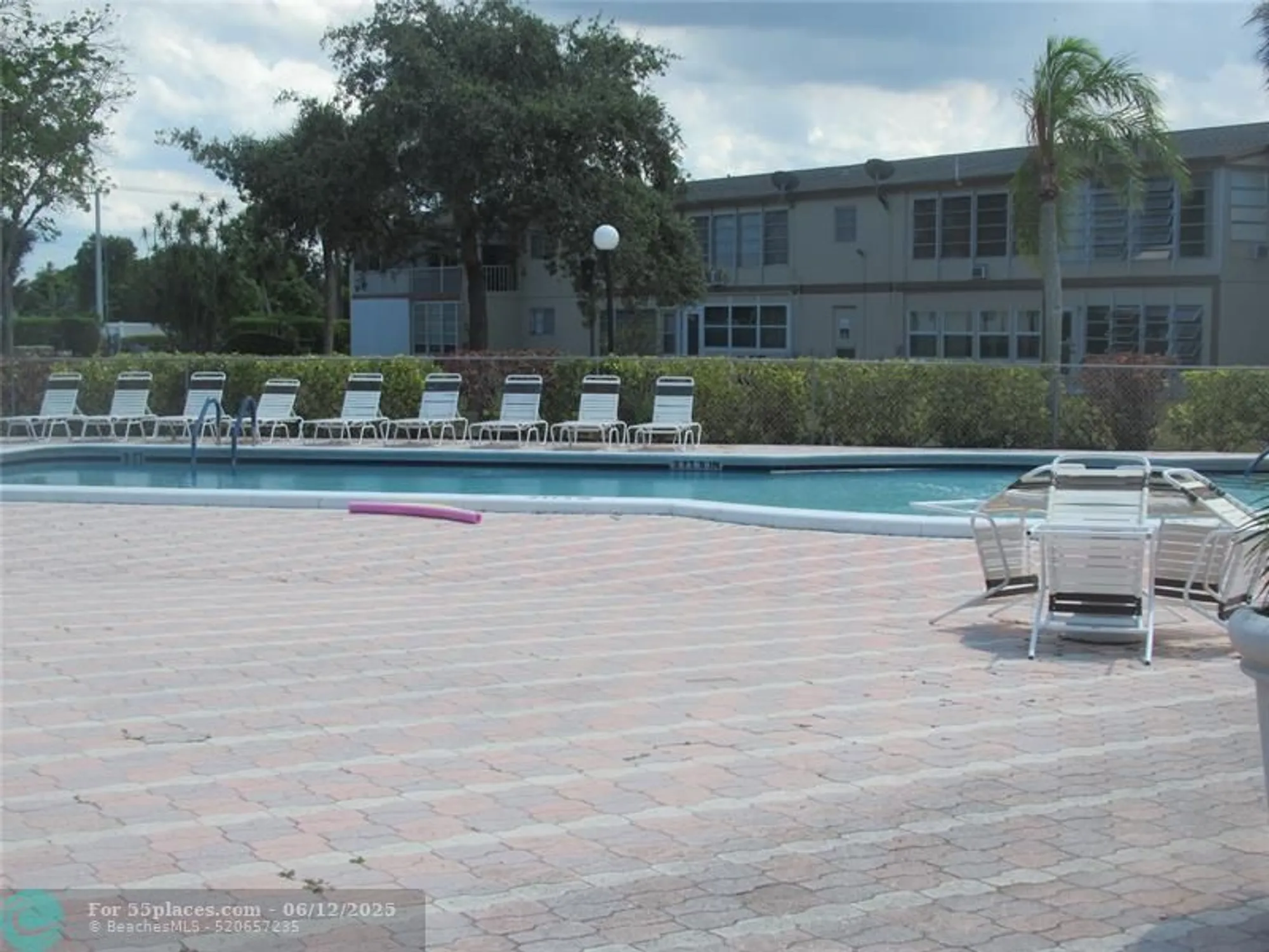 Property Slideshow image 28 of 31 | 601 nw 76th ter 206, Margate, FL, 33063