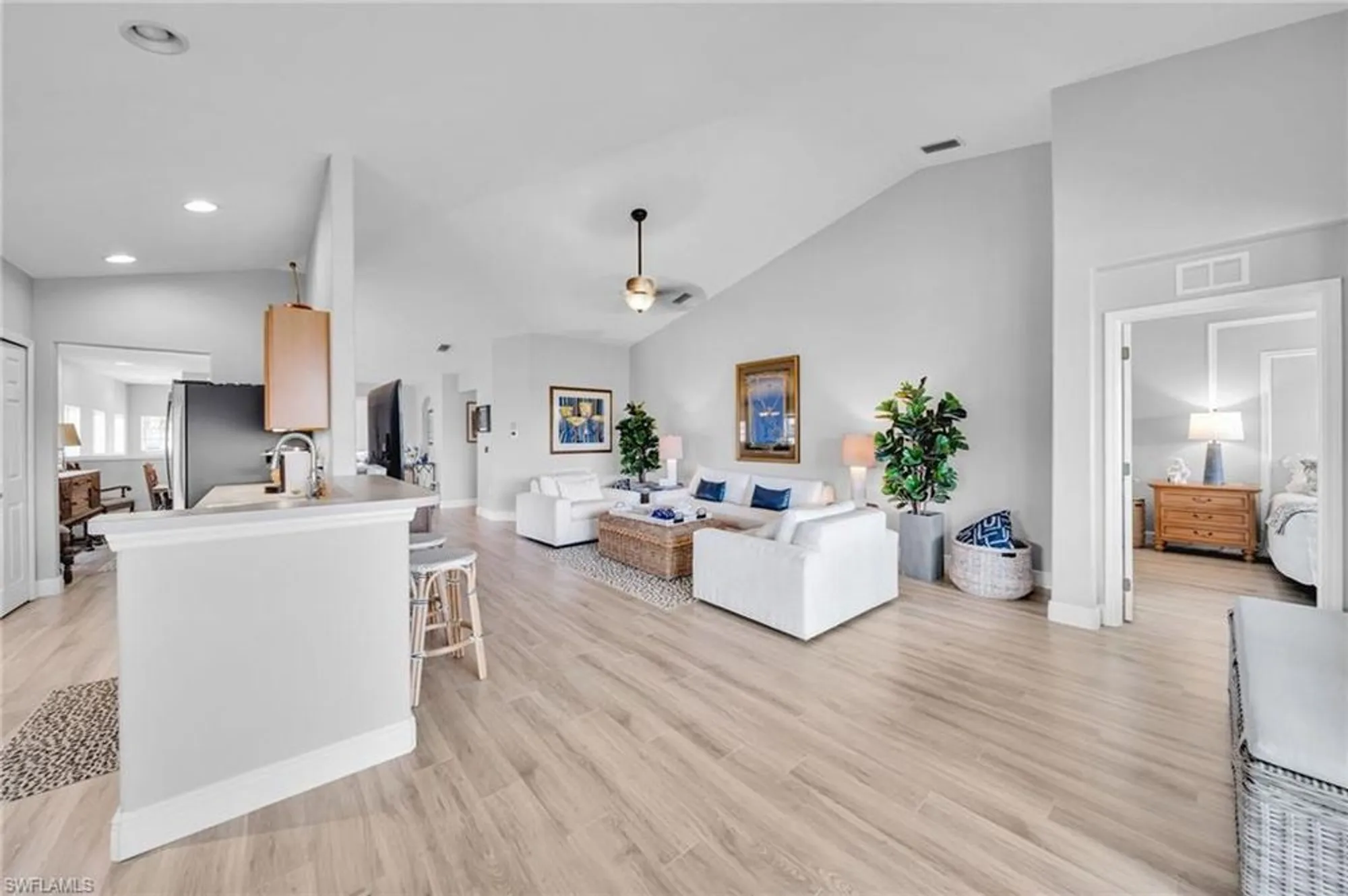 Property Slideshow image 8 of 35 | 9636 hemingway ln 4201, Fort Myers, FL, 33913