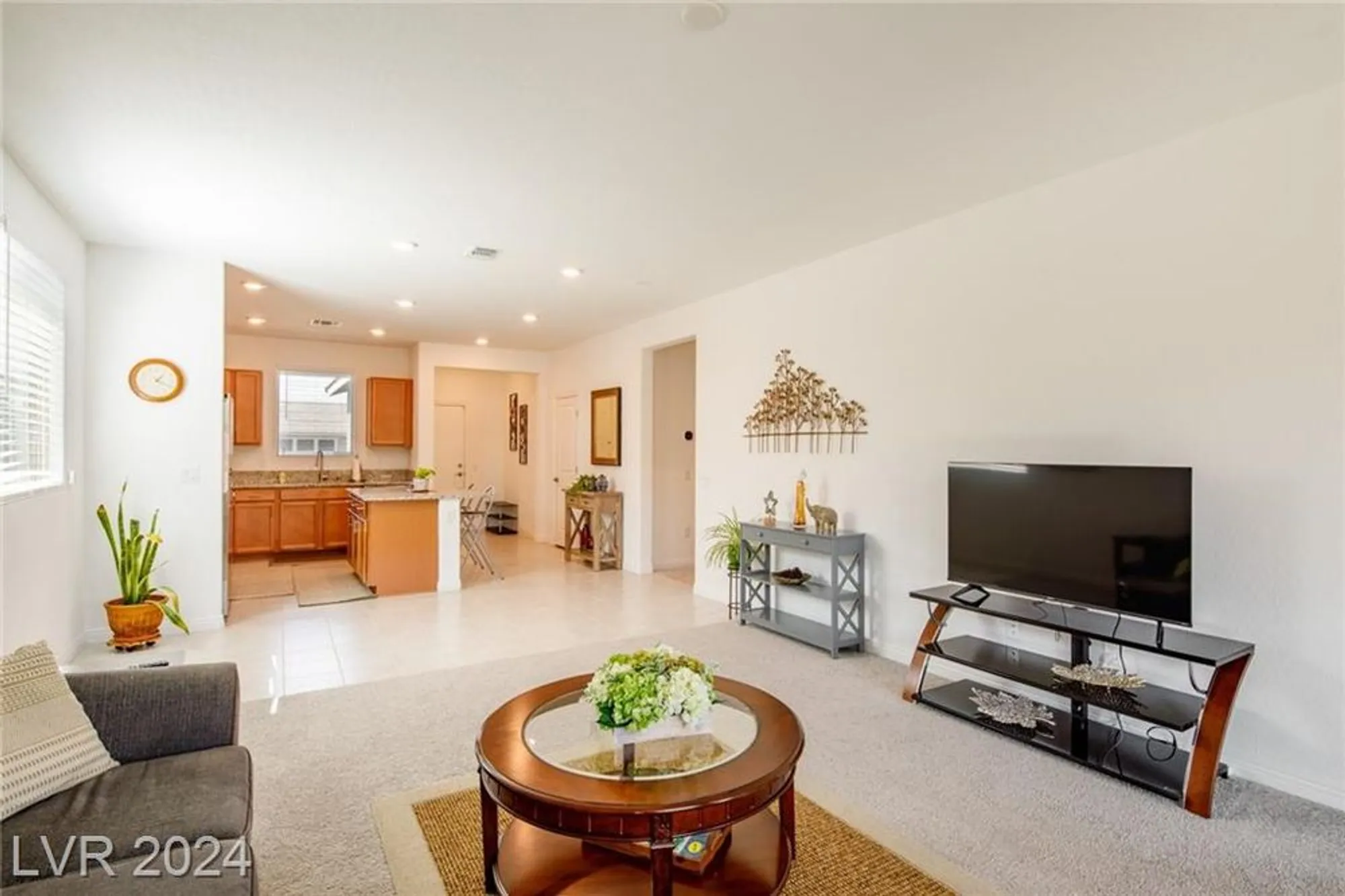 Property Slideshow image 10 of 37 | 6760 millbury st, North Las Vegas, NV, 89086