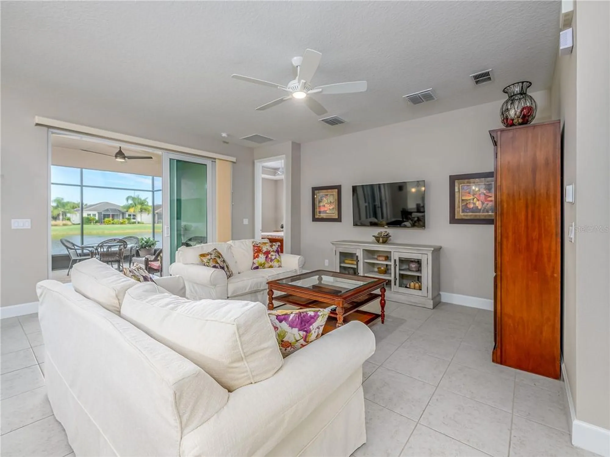 Property Slideshow image 12 of 54 | 5122 sierra falls ct, Wimauma, FL, 33598