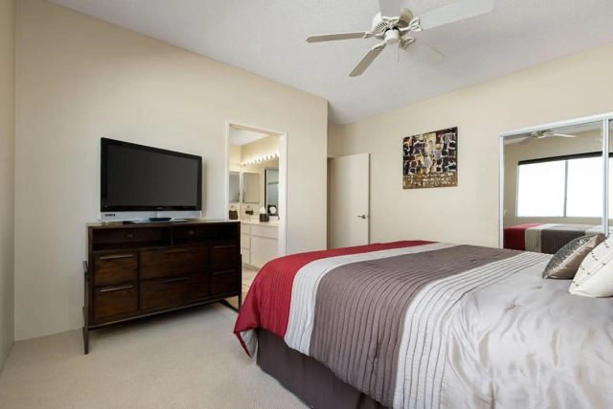 Property Slideshow image 22 of 53 | 55296 laurel vly, La Quinta, CA, 92253