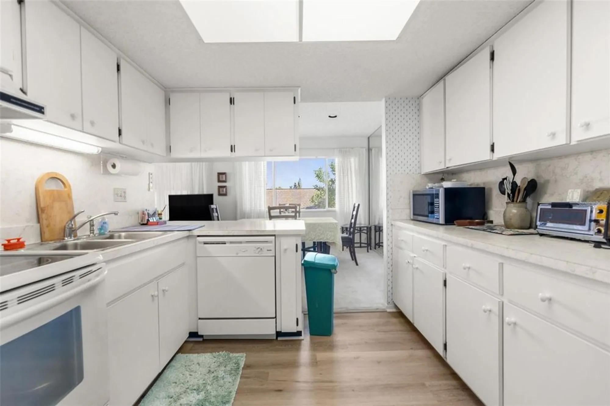 Property Slideshow image 17 of 43 | 4424 pelorus dr, New Port Richey, FL, 34652