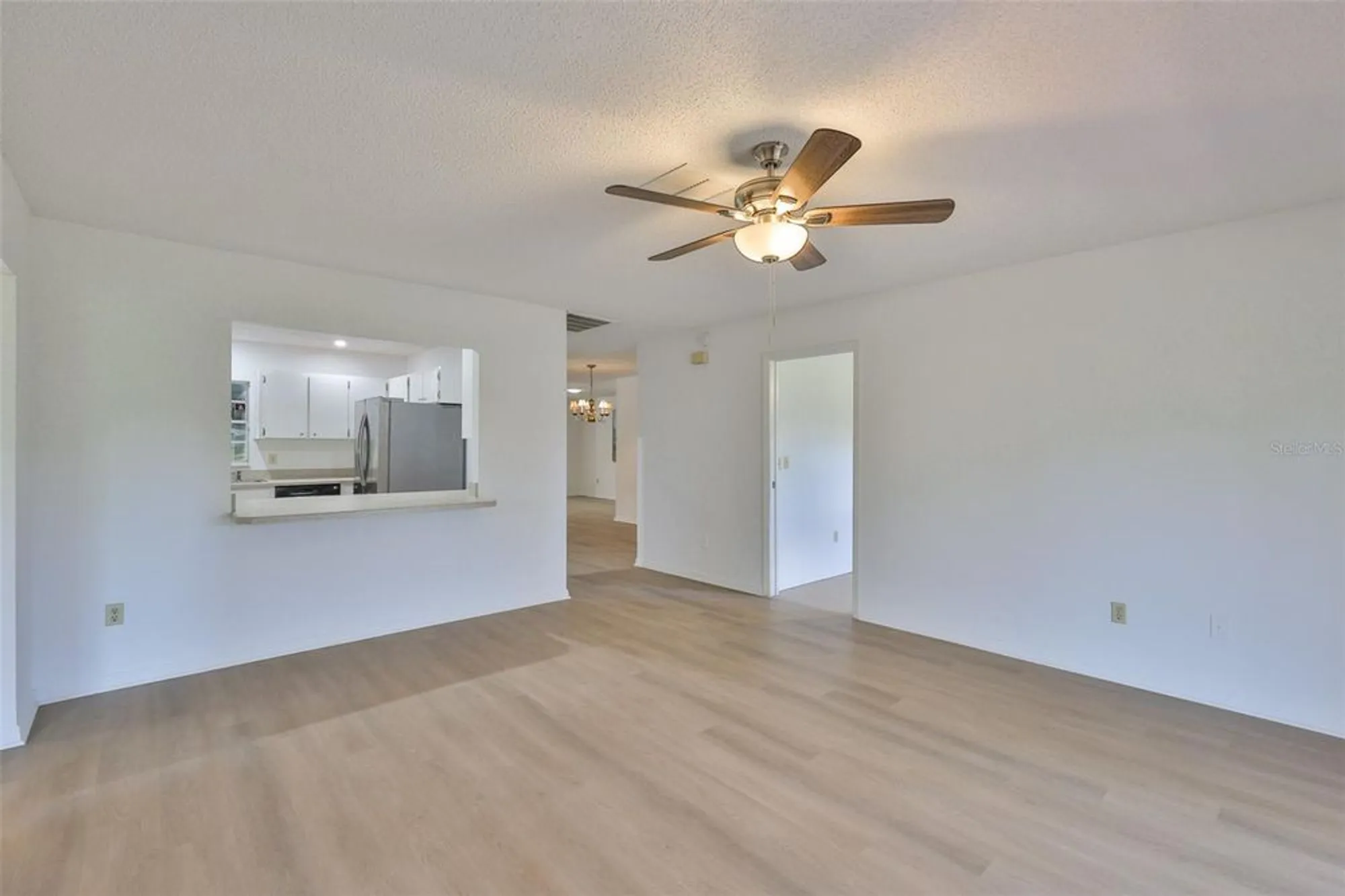 Property Slideshow image 13 of 47 | 1219 wild feather ln, Sun City Center, FL, 33573