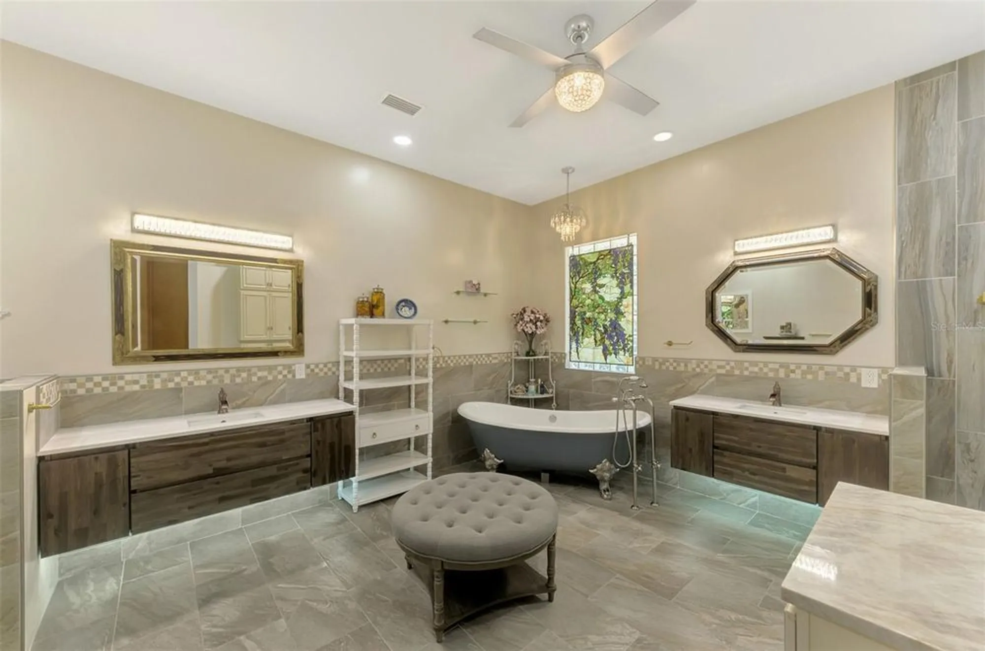 Property Slideshow image 41 of 100 | 3060 rivershore ln, Port Charlotte, FL, 33953