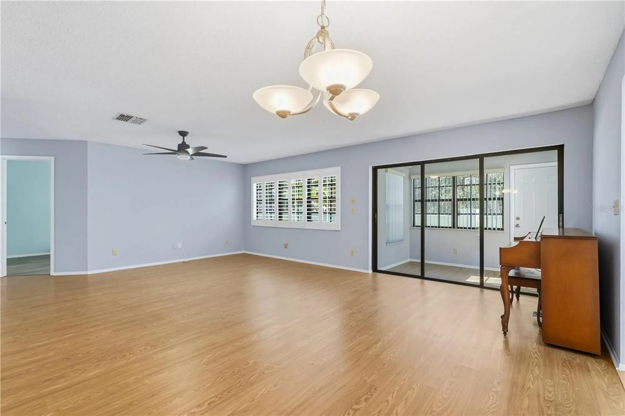 Property Slideshow image 7 of 31 | 3499 cedar ln, Palm Harbor, FL, 34684