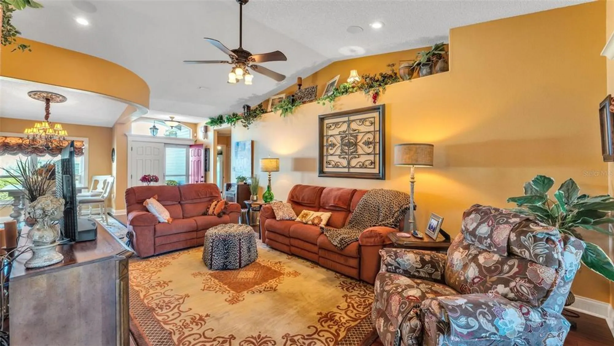 Property Slideshow image 16 of 49 | 6189 magpie dr, Lakeland, FL, 33809