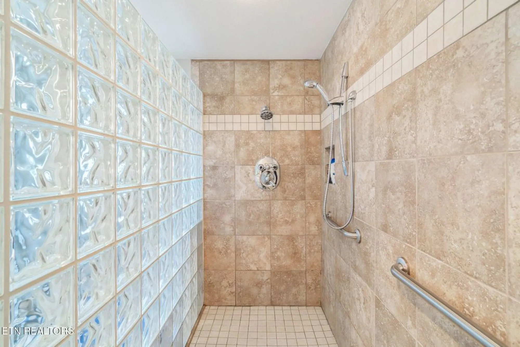 Property Slideshow image 27 of 55 | 187 forest view dr, Crossville, TN, 38558