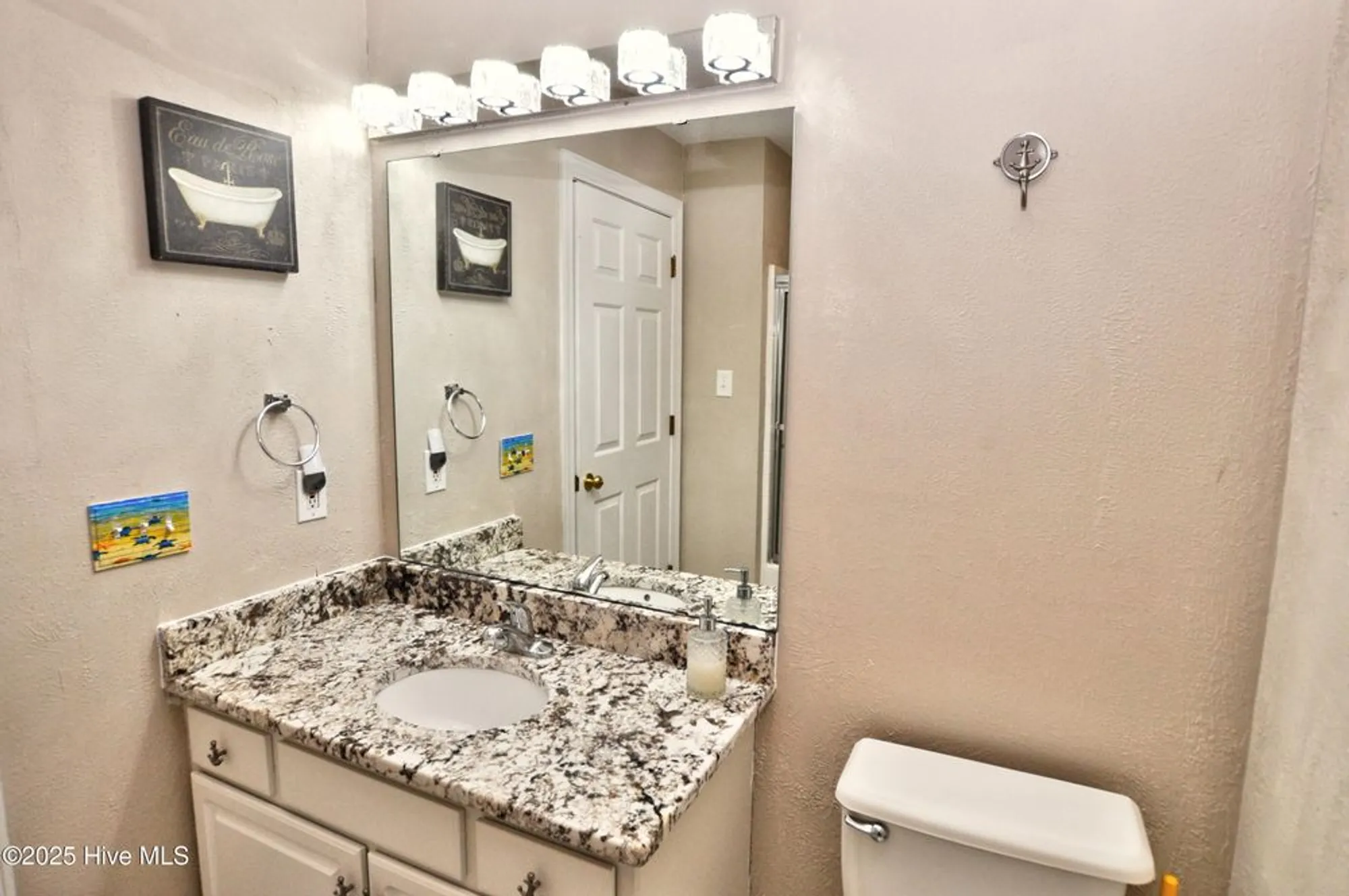 Property Slideshow image 7 of 31 | 330 s middleton dr 1508, Calabash, NC, 28467