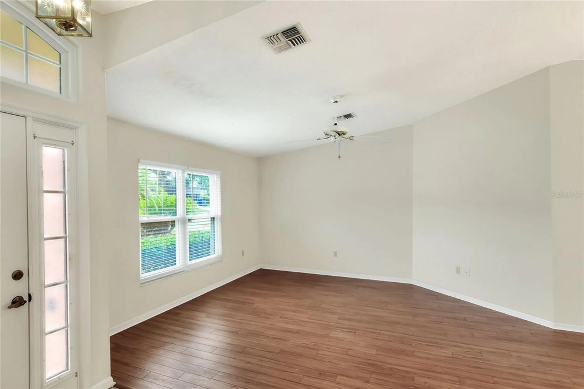 Property Slideshow image 9 of 44 | 5955 chickadee dr, Lakeland, FL, 33809