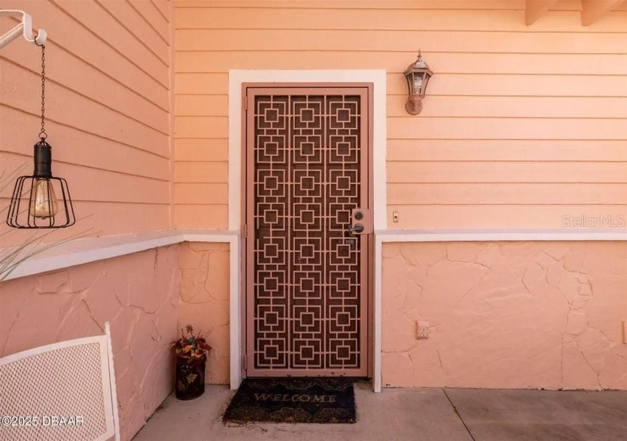 Property Slideshow image 6 of 30 | 252 gull dr, Daytona Beach, FL, 32119