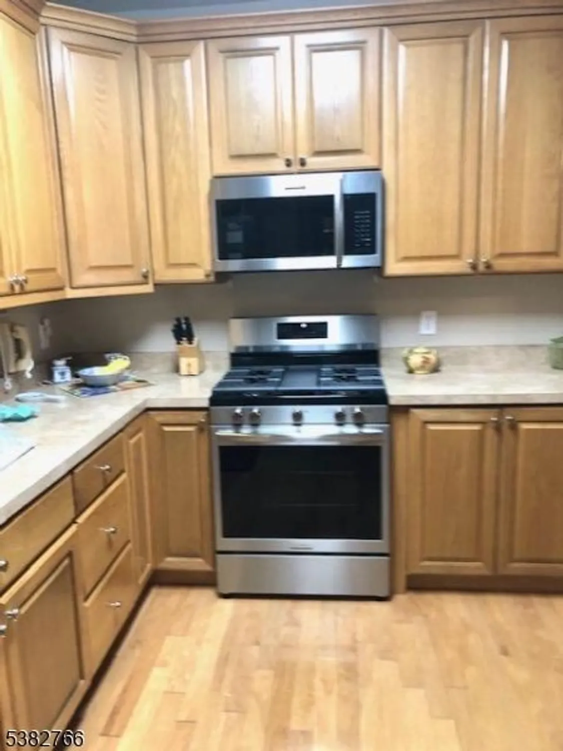 Property Slideshow image 7 of 18 | 104 ridgeview ln, Mount Arlington, NJ, 07856