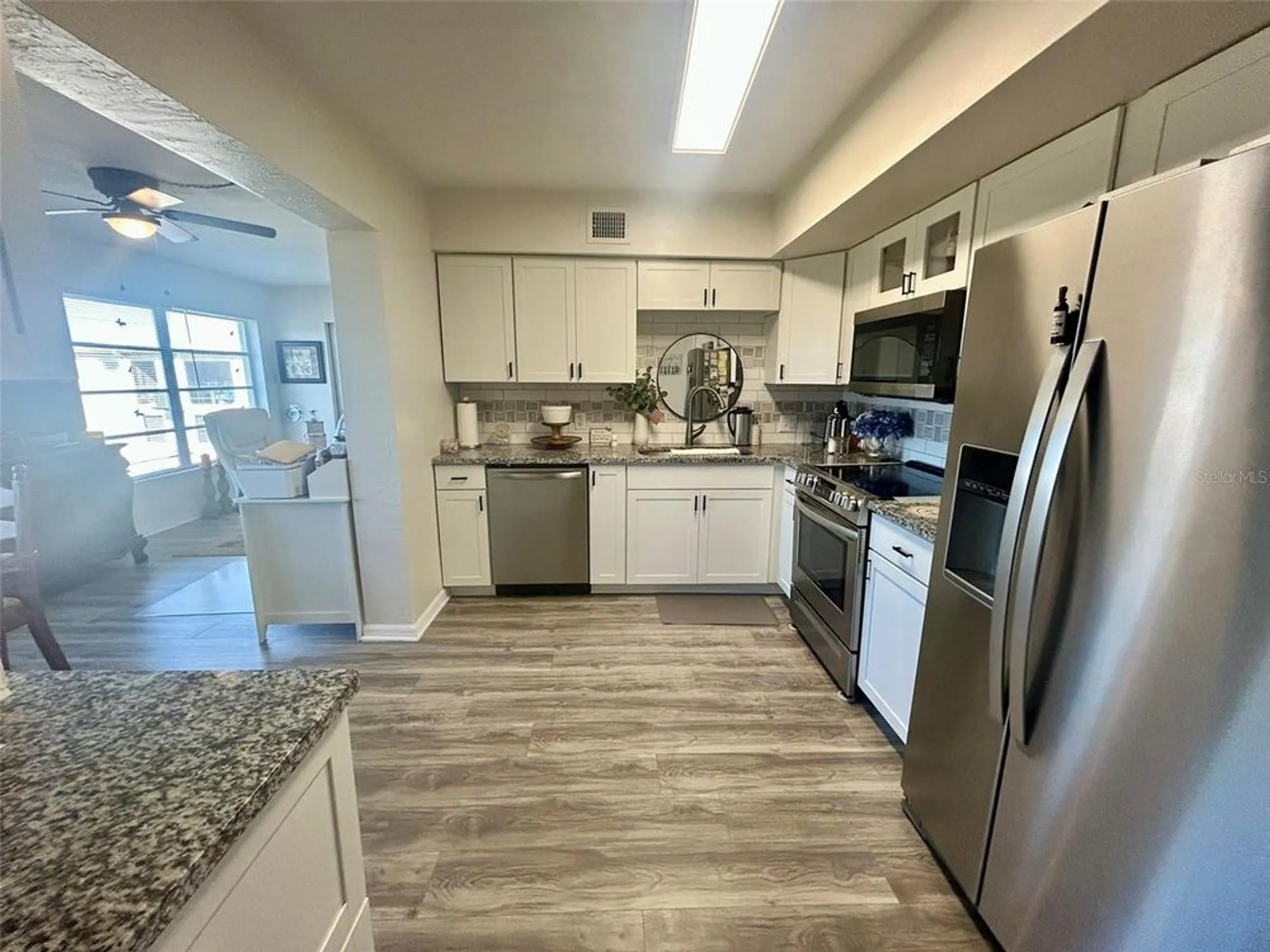 Property Slideshow image 6 of 37 | 2434 australia way 50, Clearwater, FL, 33763