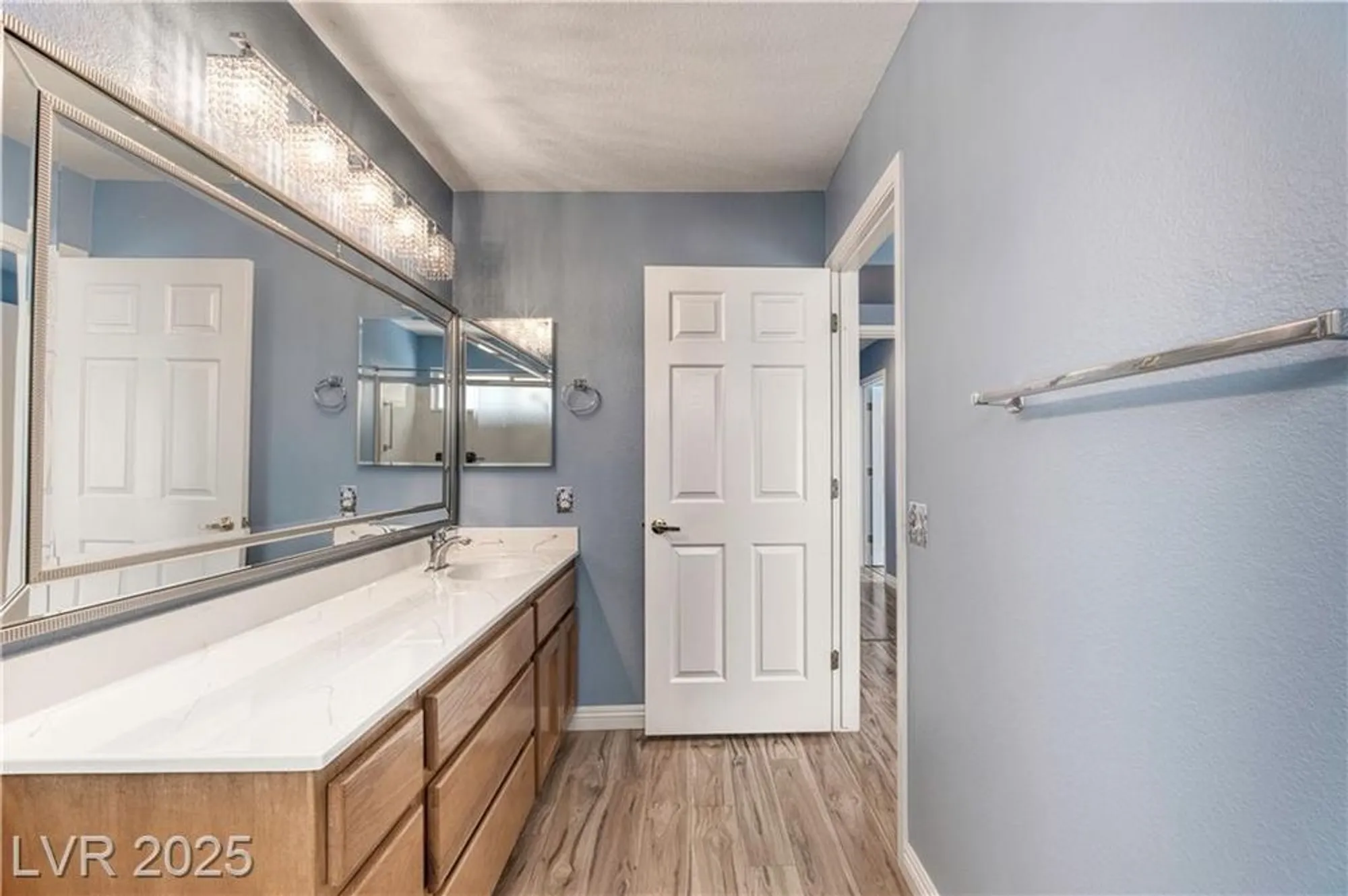 Property Slideshow image 26 of 43 | 11017 clear meadows dr, Las Vegas, NV, 89134