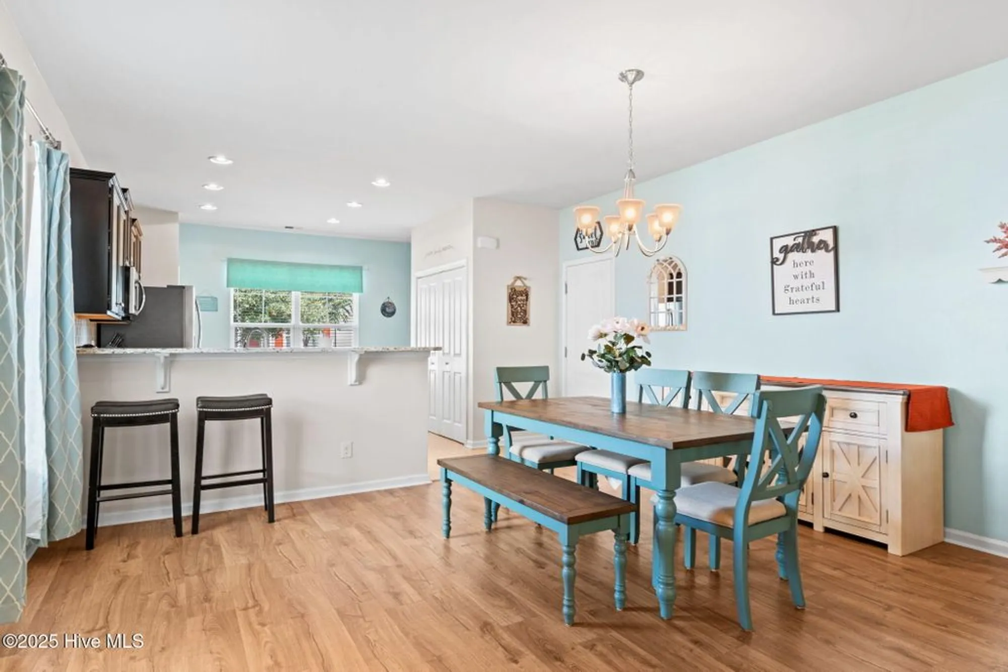 Property Slideshow image 4 of 68 | 152 freeboard ln # 806, Carolina Shores, NC, 28467