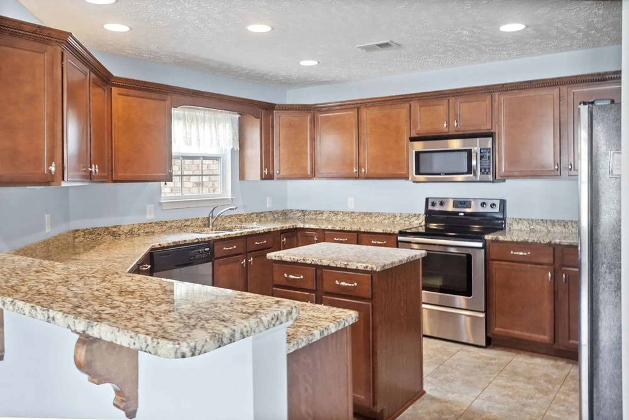 Property Slideshow image 14 of 21 | 151 speedwell ln, Lebanon, TN, 37087