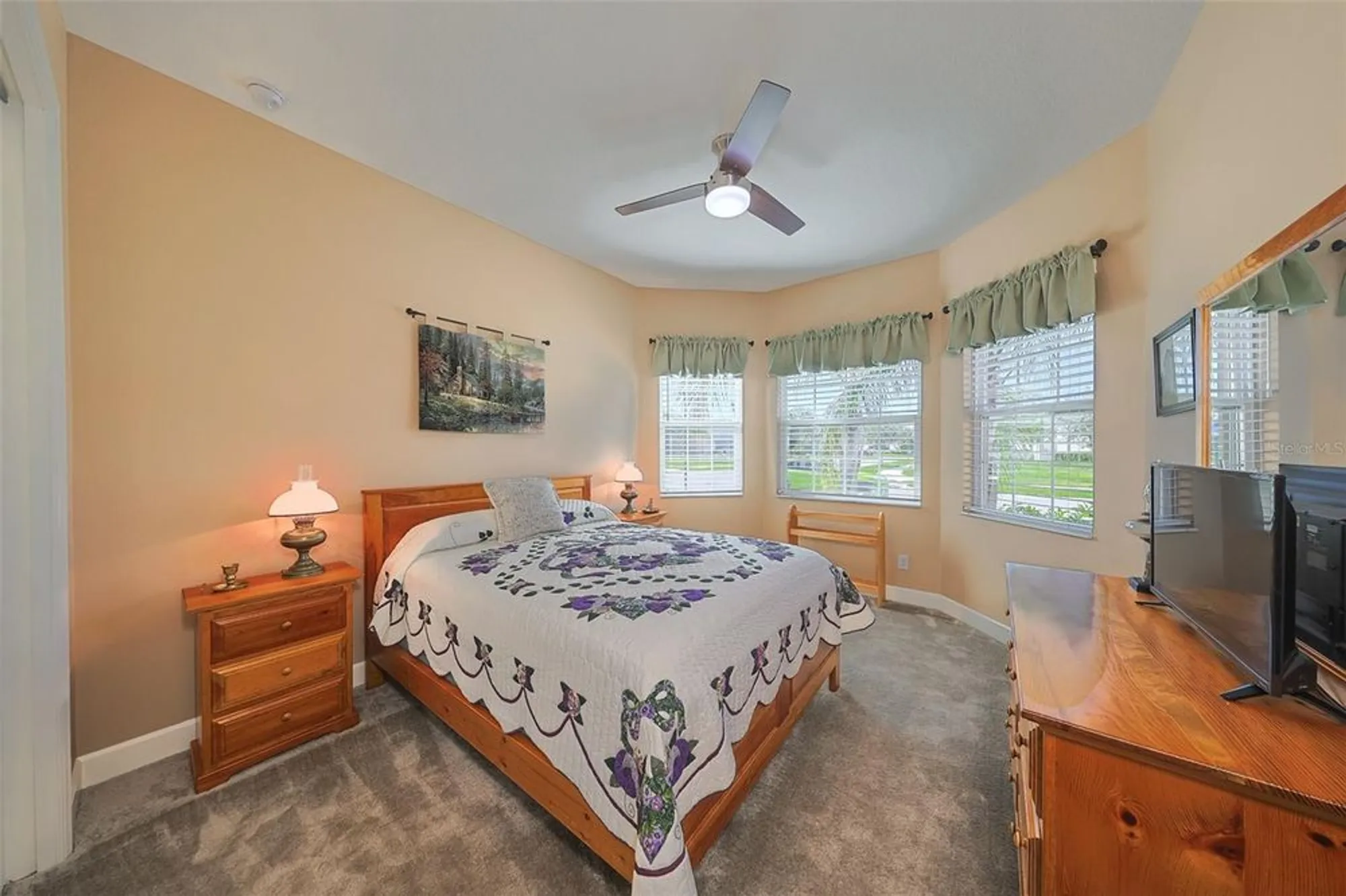 Property Slideshow image 31 of 58 | 4920 sevilla shores dr, Wimauma, FL, 33598