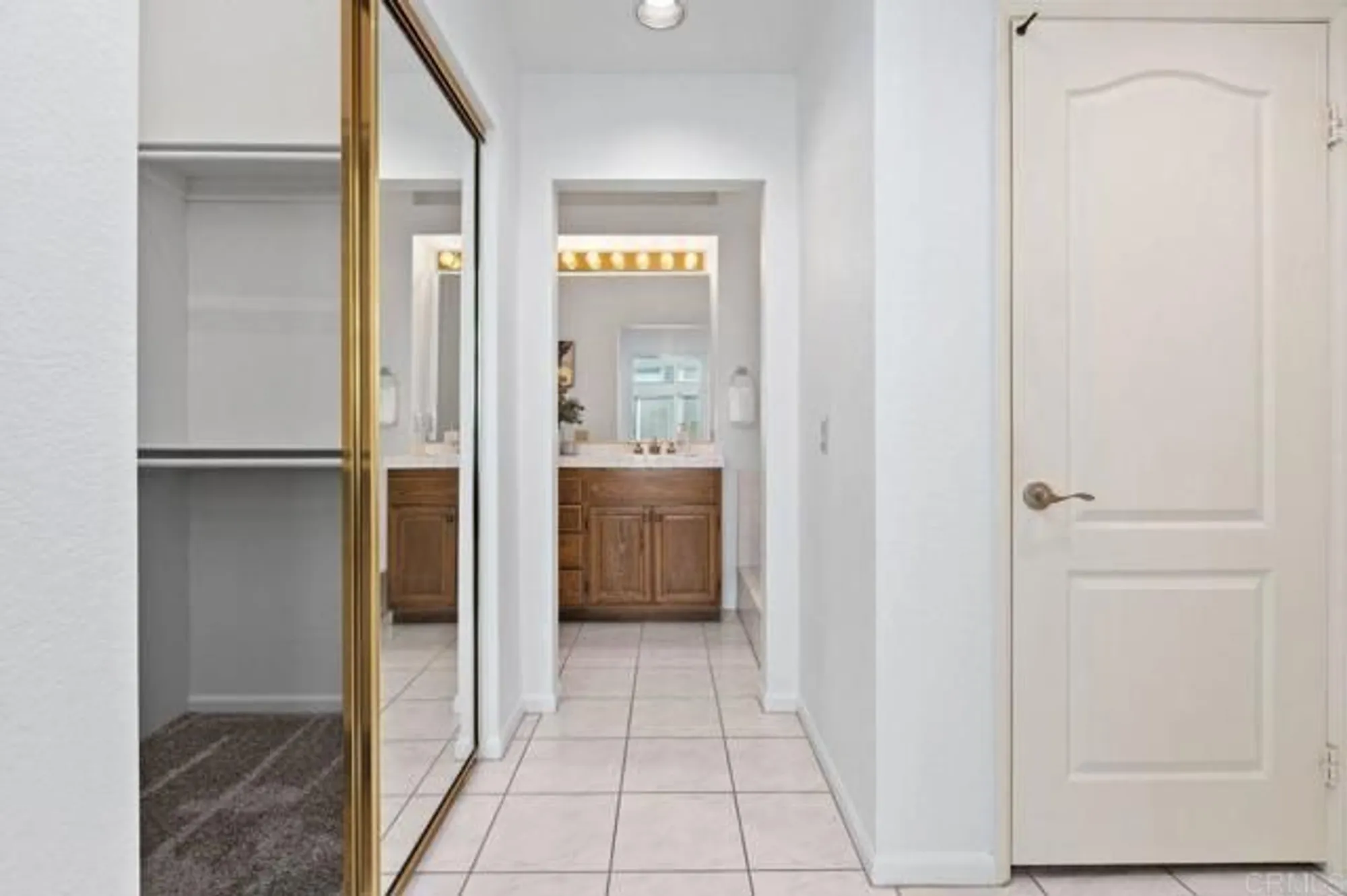 Property Slideshow image 23 of 45 | 1263 via navajo, San Marcos, CA, 92078