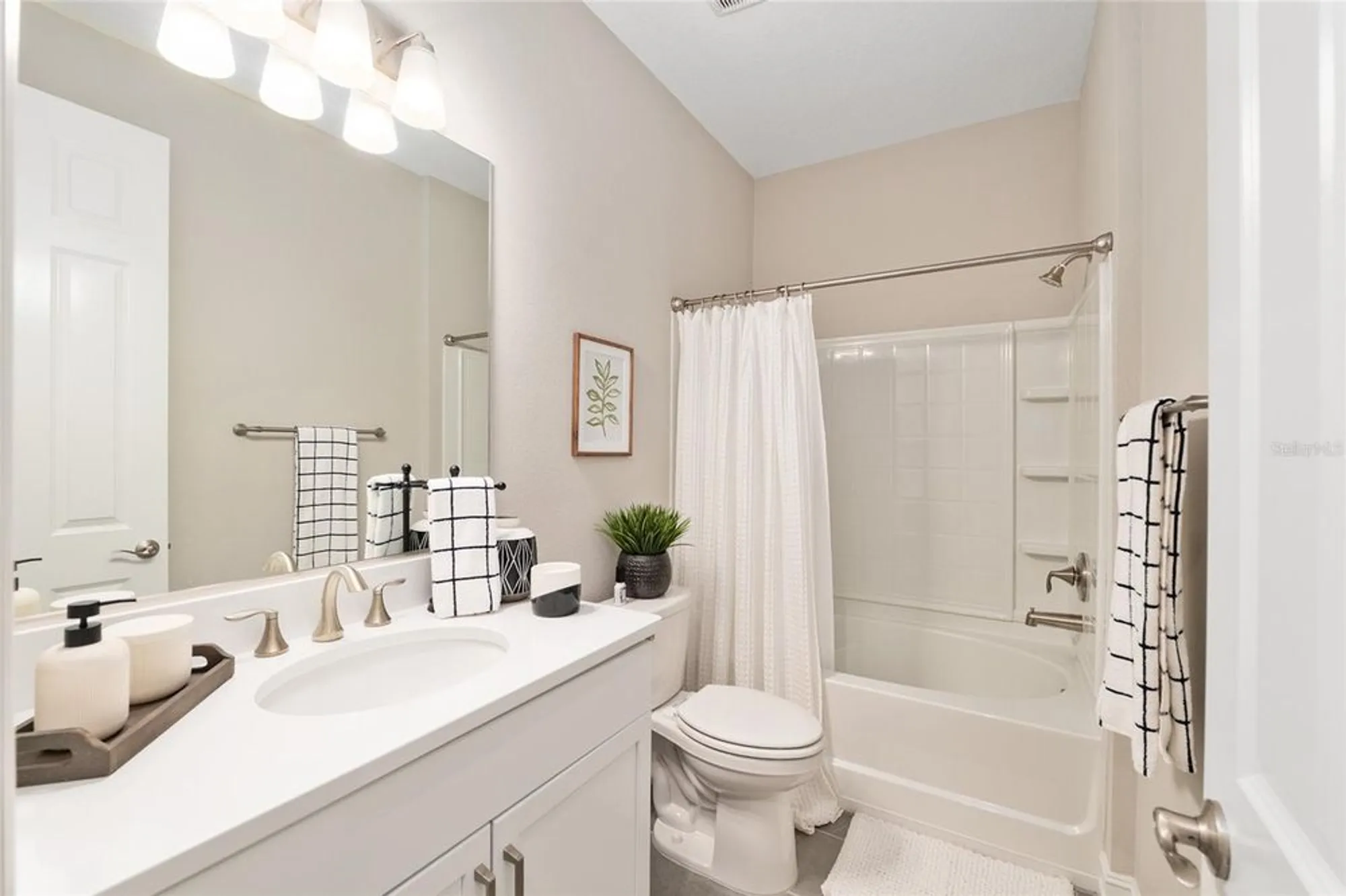 Property Slideshow image 38 of 51 | 4486 nw 53rd avenue rd, Ocala, FL, 34482