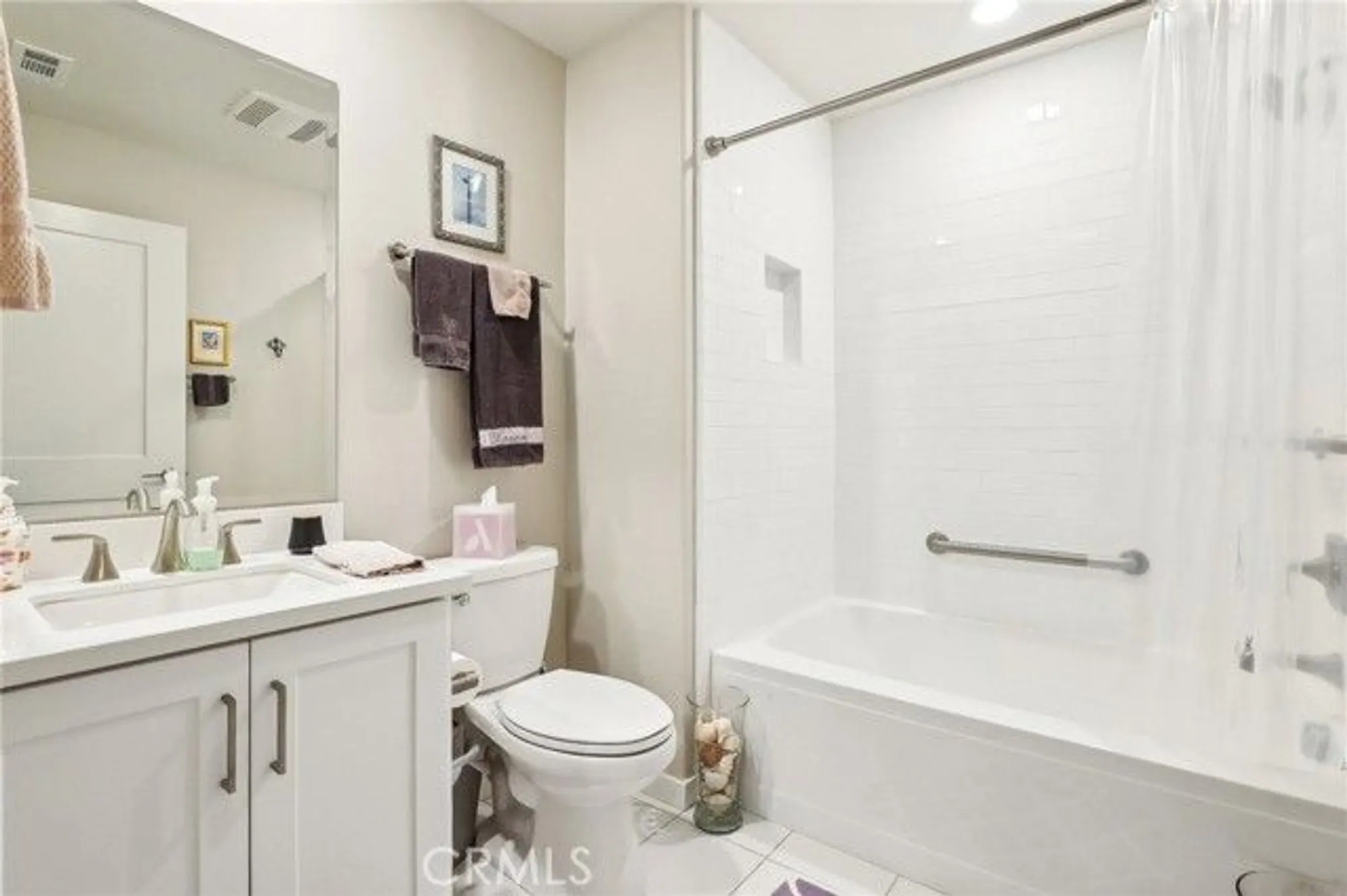 Property Slideshow image 9 of 34 | 253 carlow, Irvine, CA, 92618