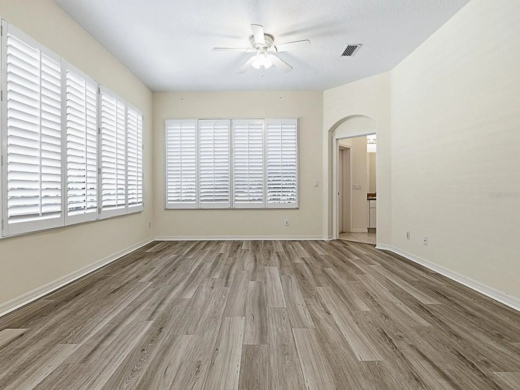 Property Slideshow image 12 of 37 | 3305 baltic sea blvd, Tavares, FL, 32778