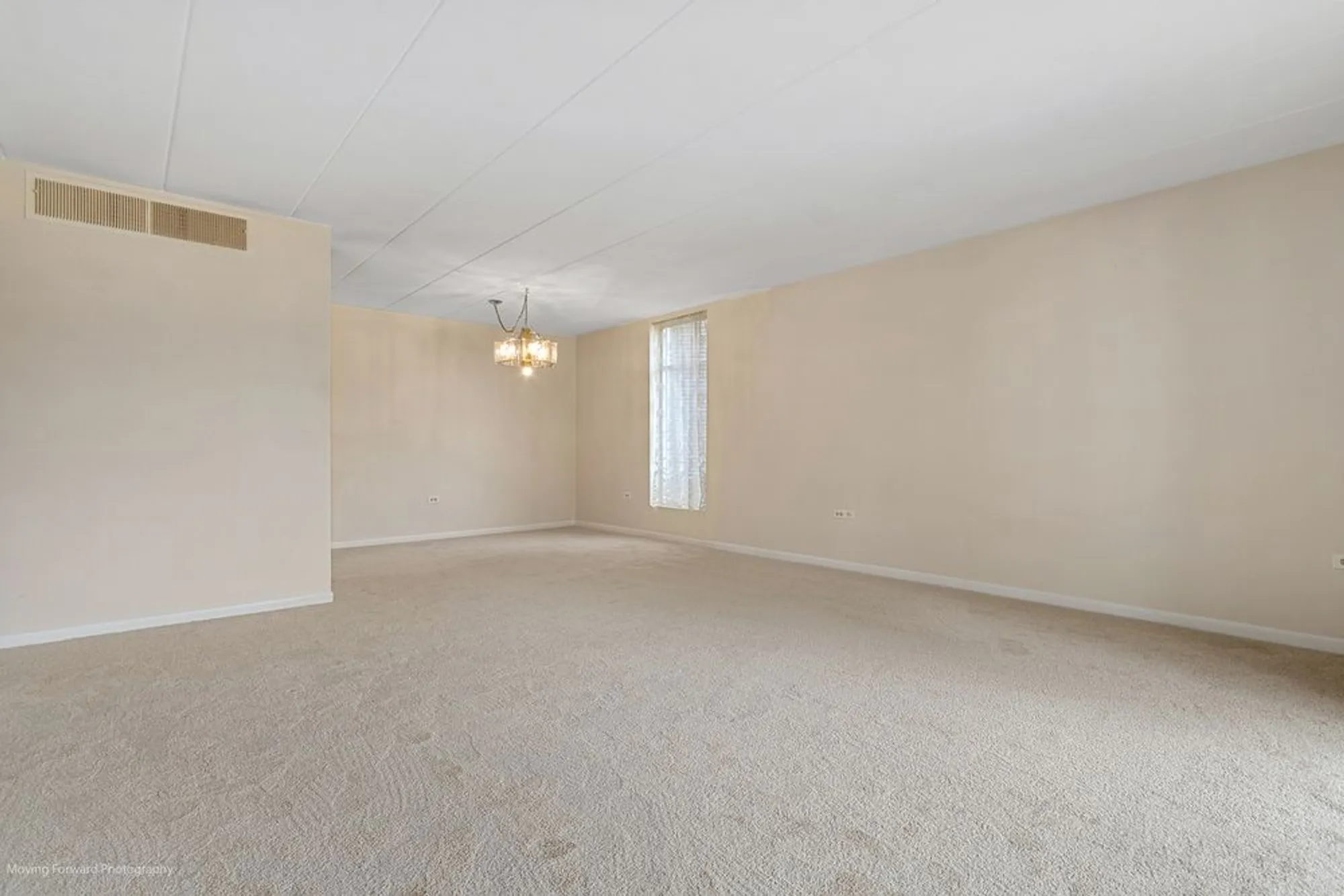 Property Slideshow image 7 of 36 | 2900 maple ave apt 13c, Downers Grove, IL, 60515