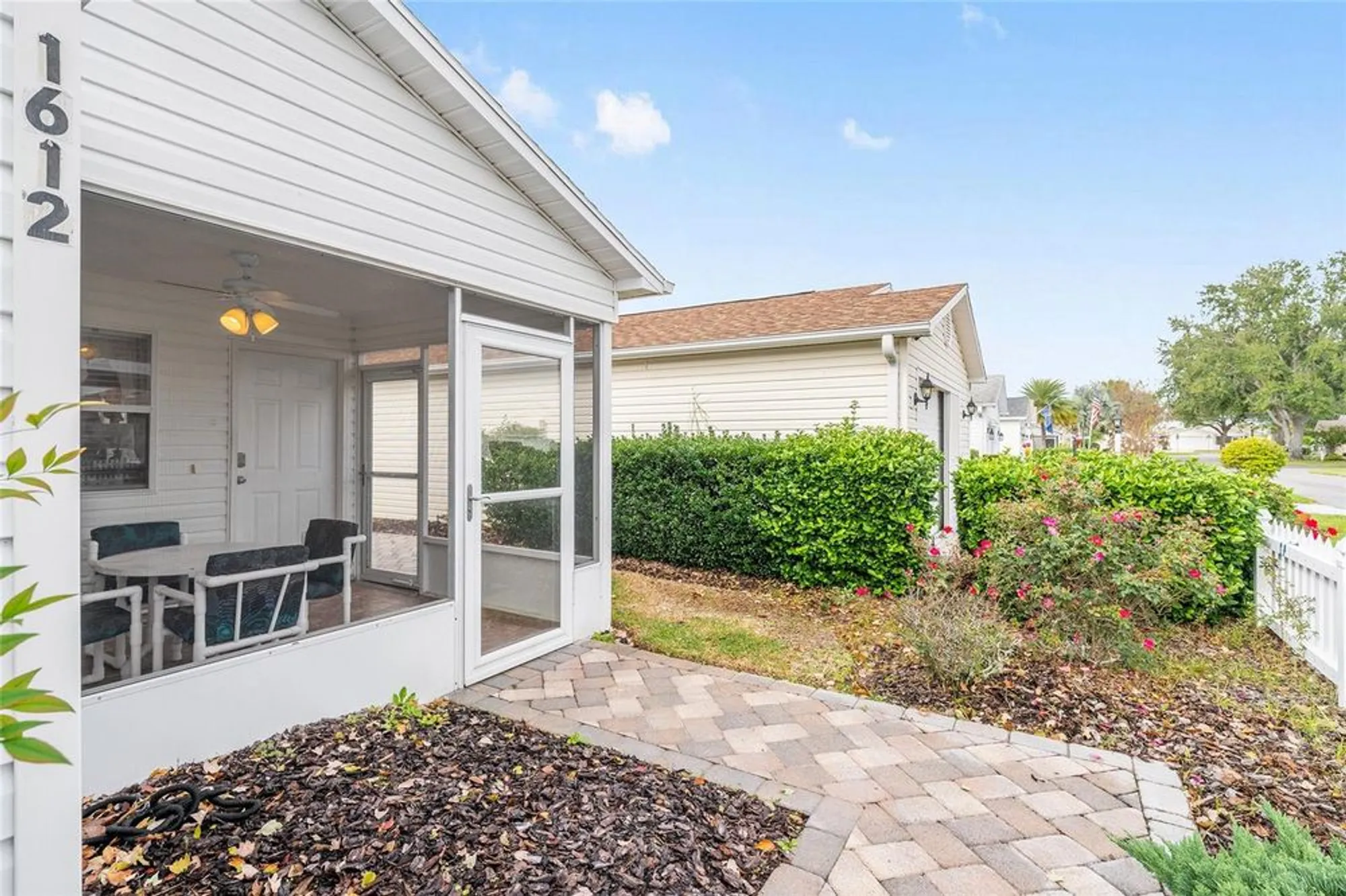 Property Slideshow image 4 of 47 | 1612 campos dr, The Villages, FL, 32162