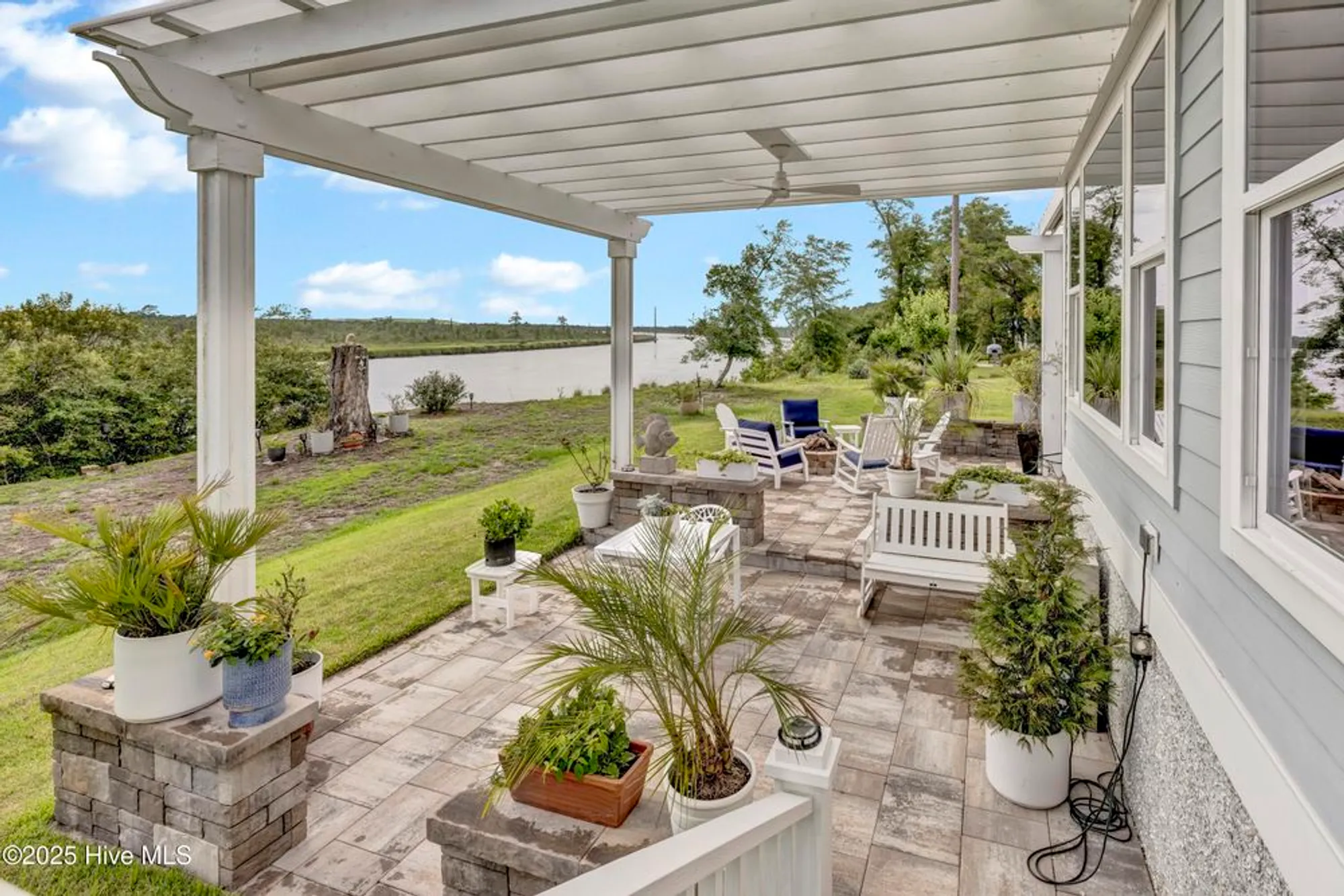 Property Slideshow image 60 of 128 | 3623 white cliffs dr, Castle Hayne, NC, 28429